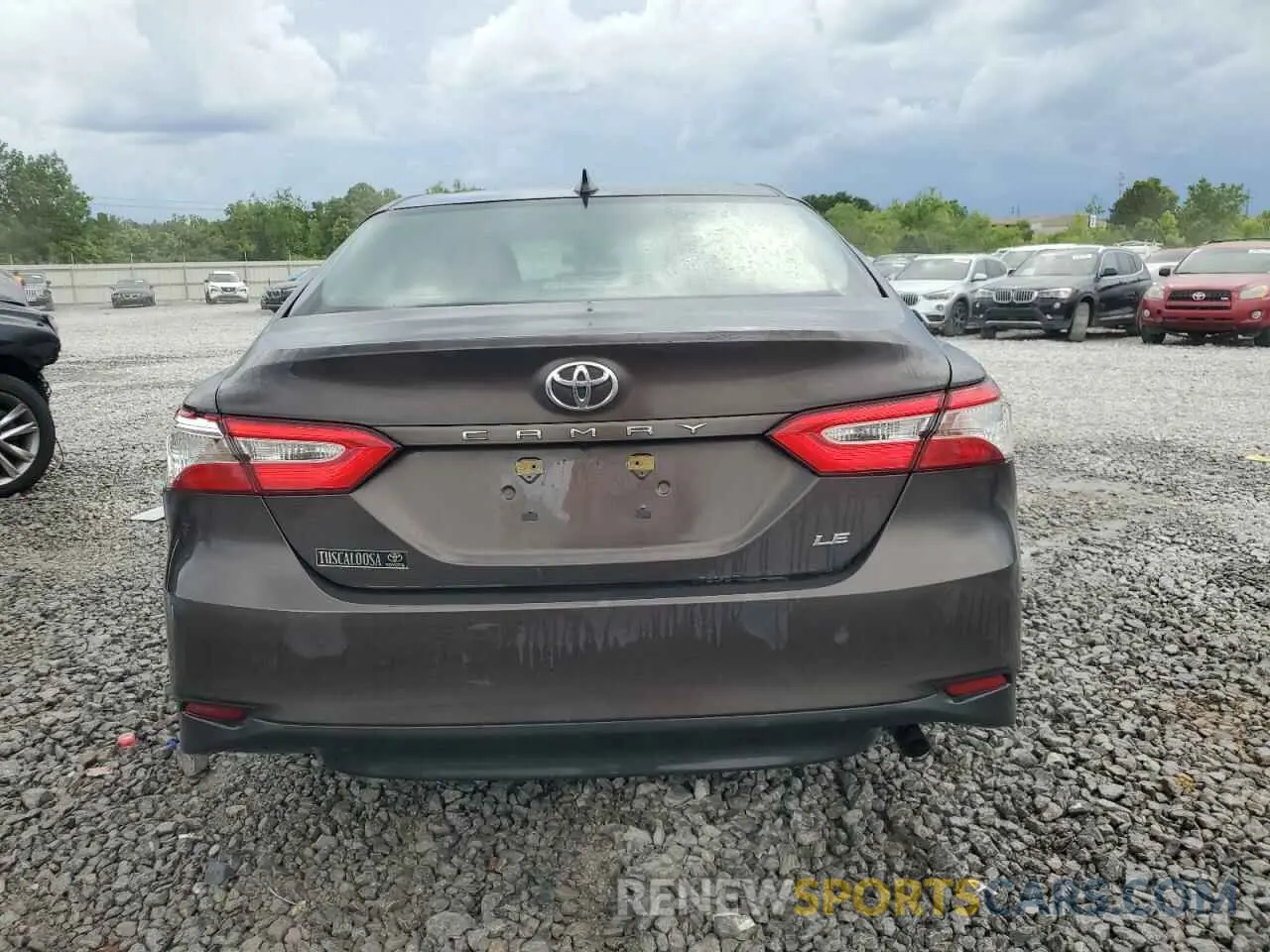 6 Photograph of a damaged car 4T1B11HK2KU684056 TOYOTA CAMRY 2019