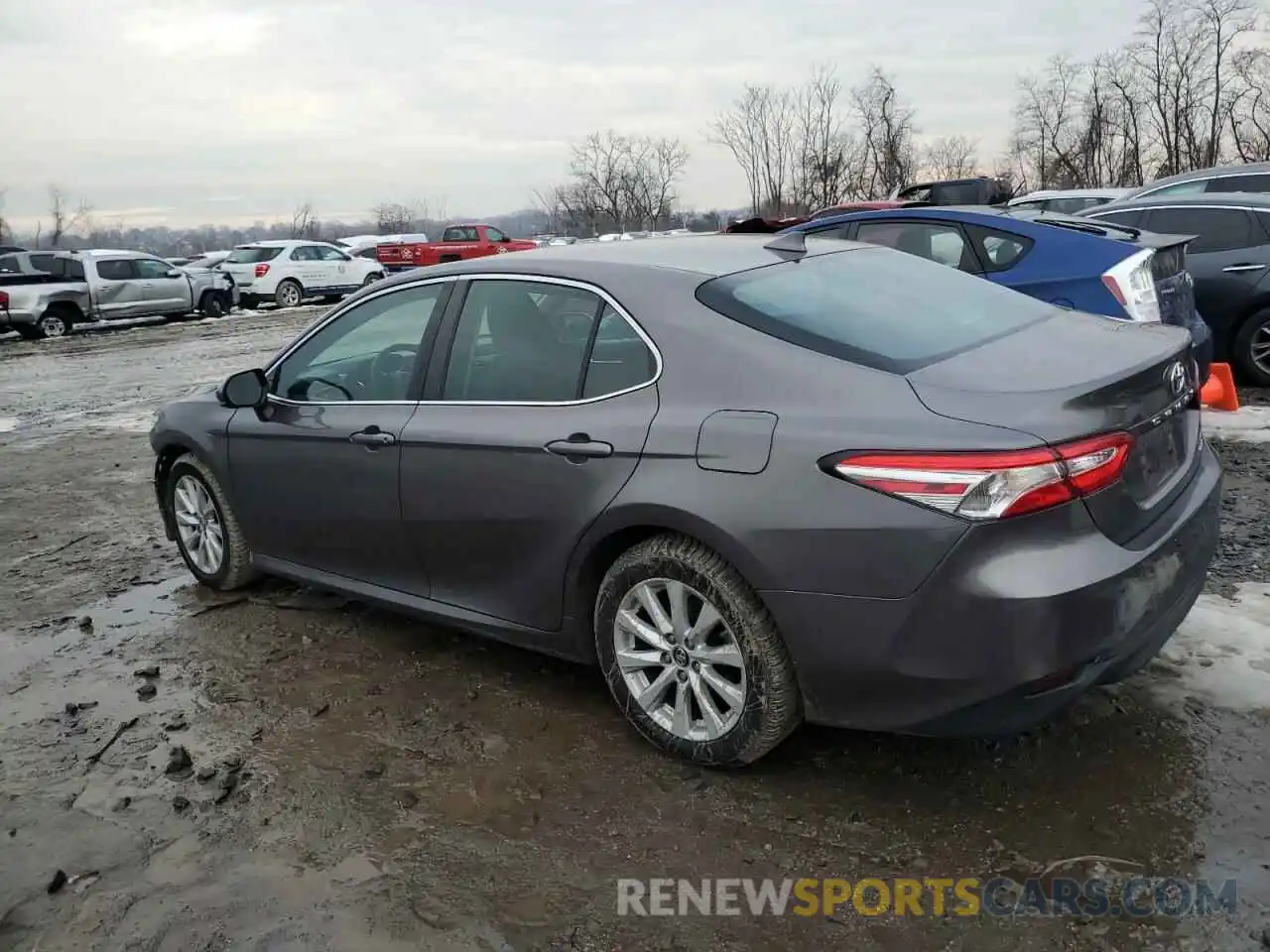 2 Photograph of a damaged car 4T1B11HK2KU684719 TOYOTA CAMRY 2019