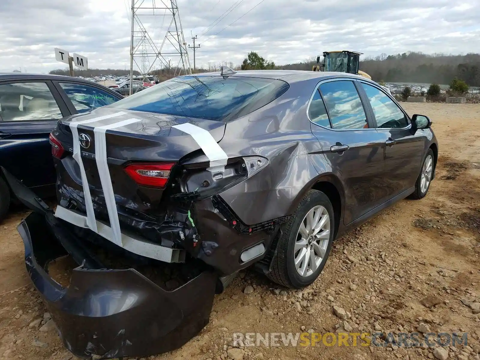 4 Photograph of a damaged car 4T1B11HK2KU689516 TOYOTA CAMRY 2019