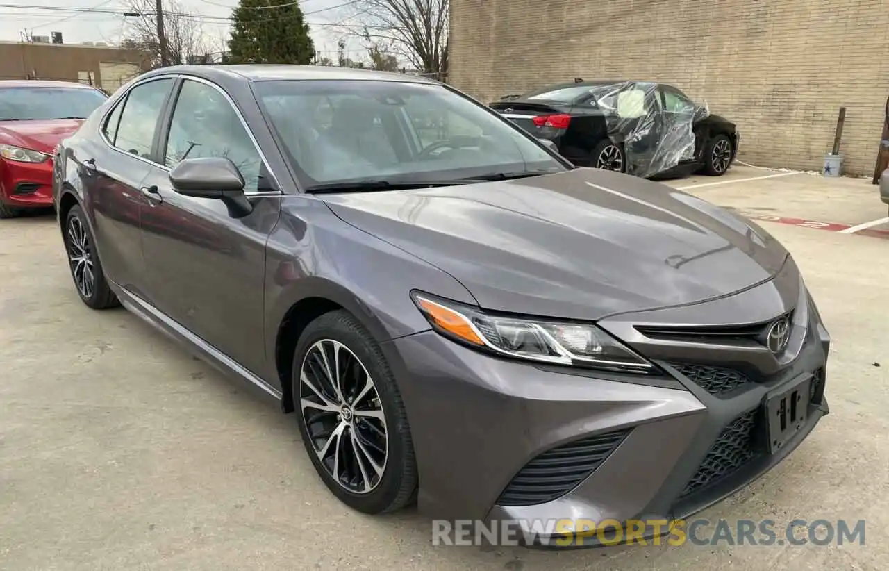 1 Photograph of a damaged car 4T1B11HK2KU692643 TOYOTA CAMRY 2019