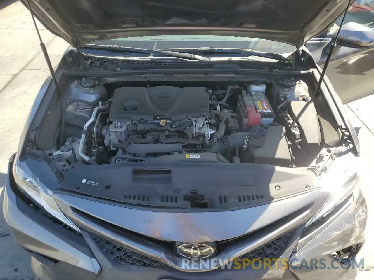 11 Photograph of a damaged car 4T1B11HK2KU693260 TOYOTA CAMRY 2019