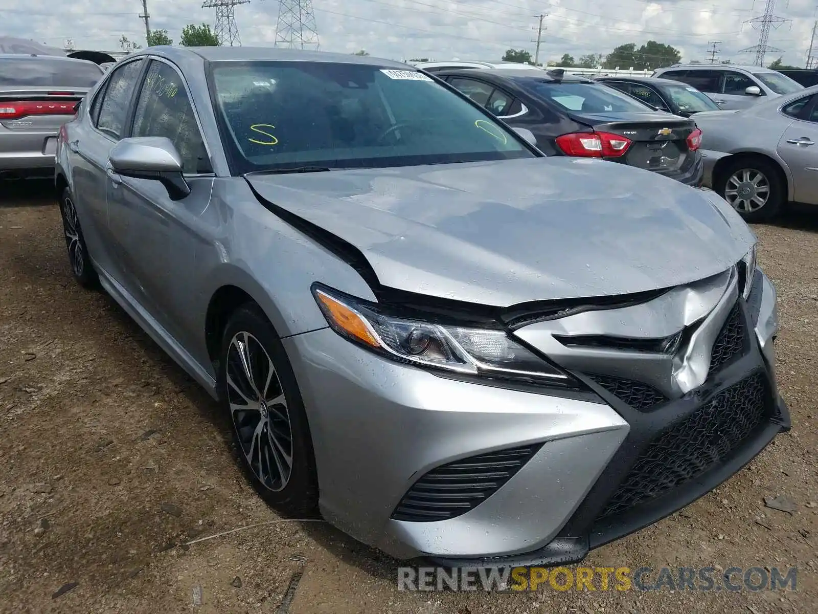 1 Photograph of a damaged car 4T1B11HK2KU696935 TOYOTA CAMRY 2019