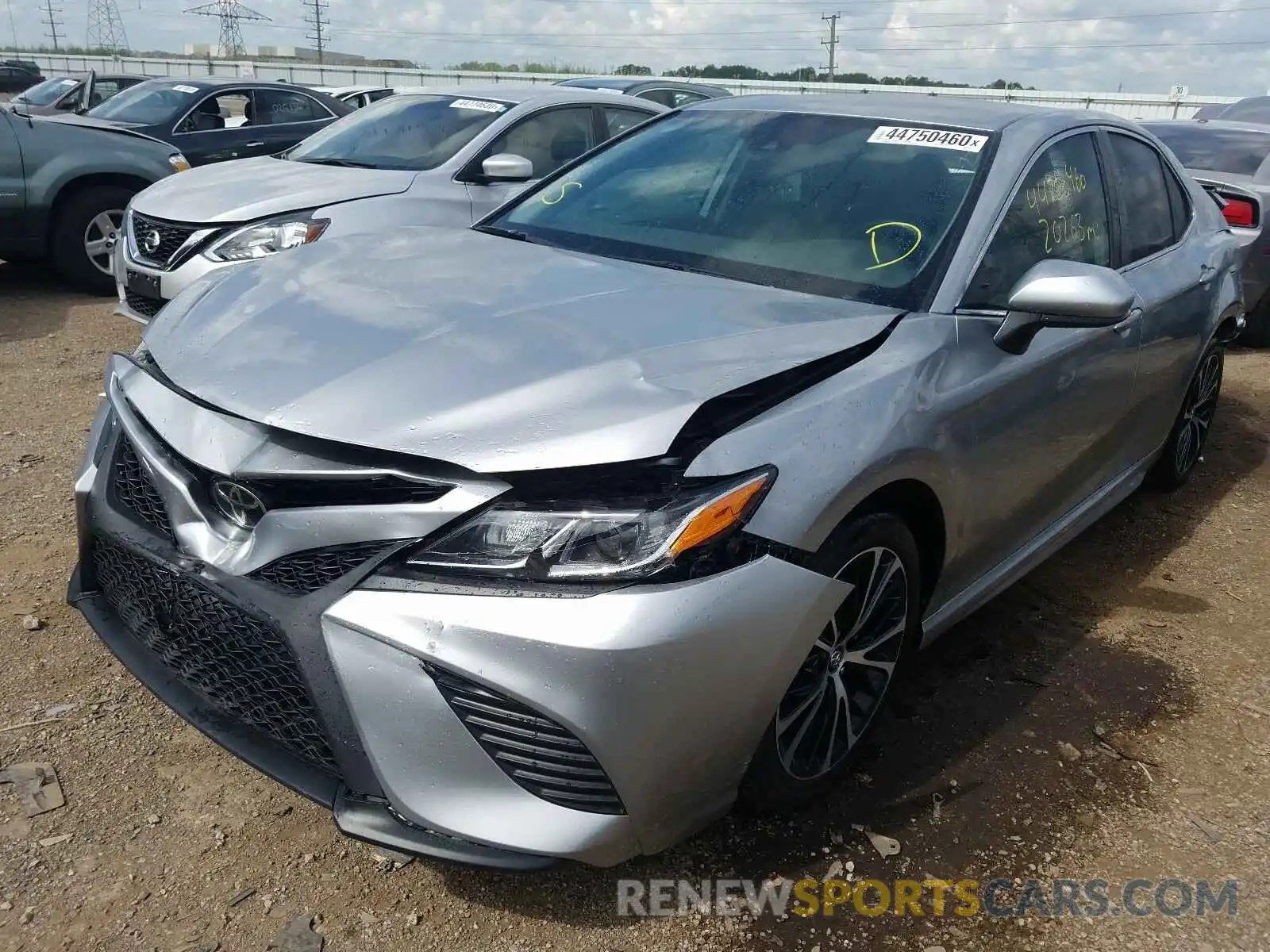 2 Photograph of a damaged car 4T1B11HK2KU696935 TOYOTA CAMRY 2019