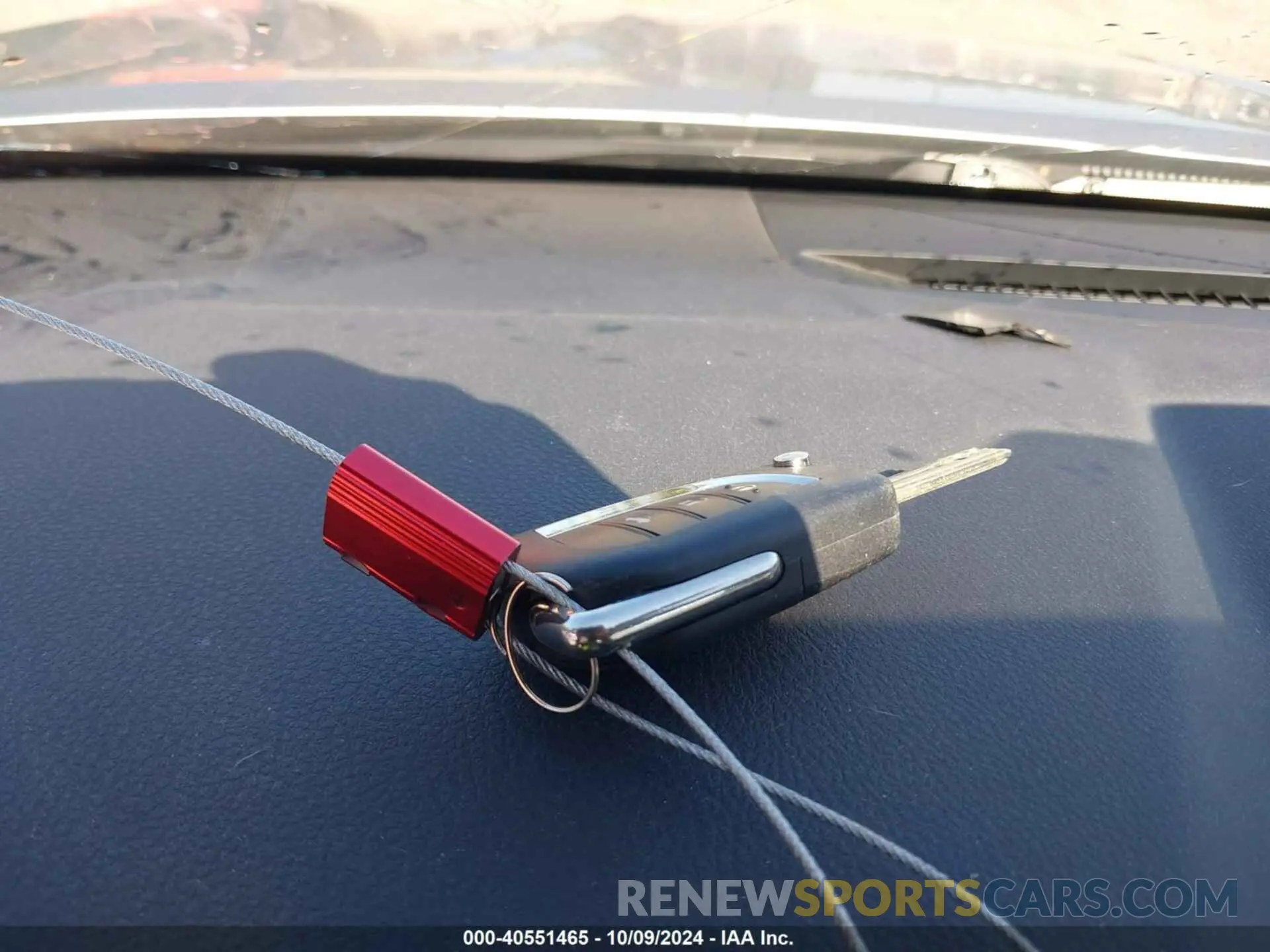 11 Photograph of a damaged car 4T1B11HK2KU698104 TOYOTA CAMRY 2019