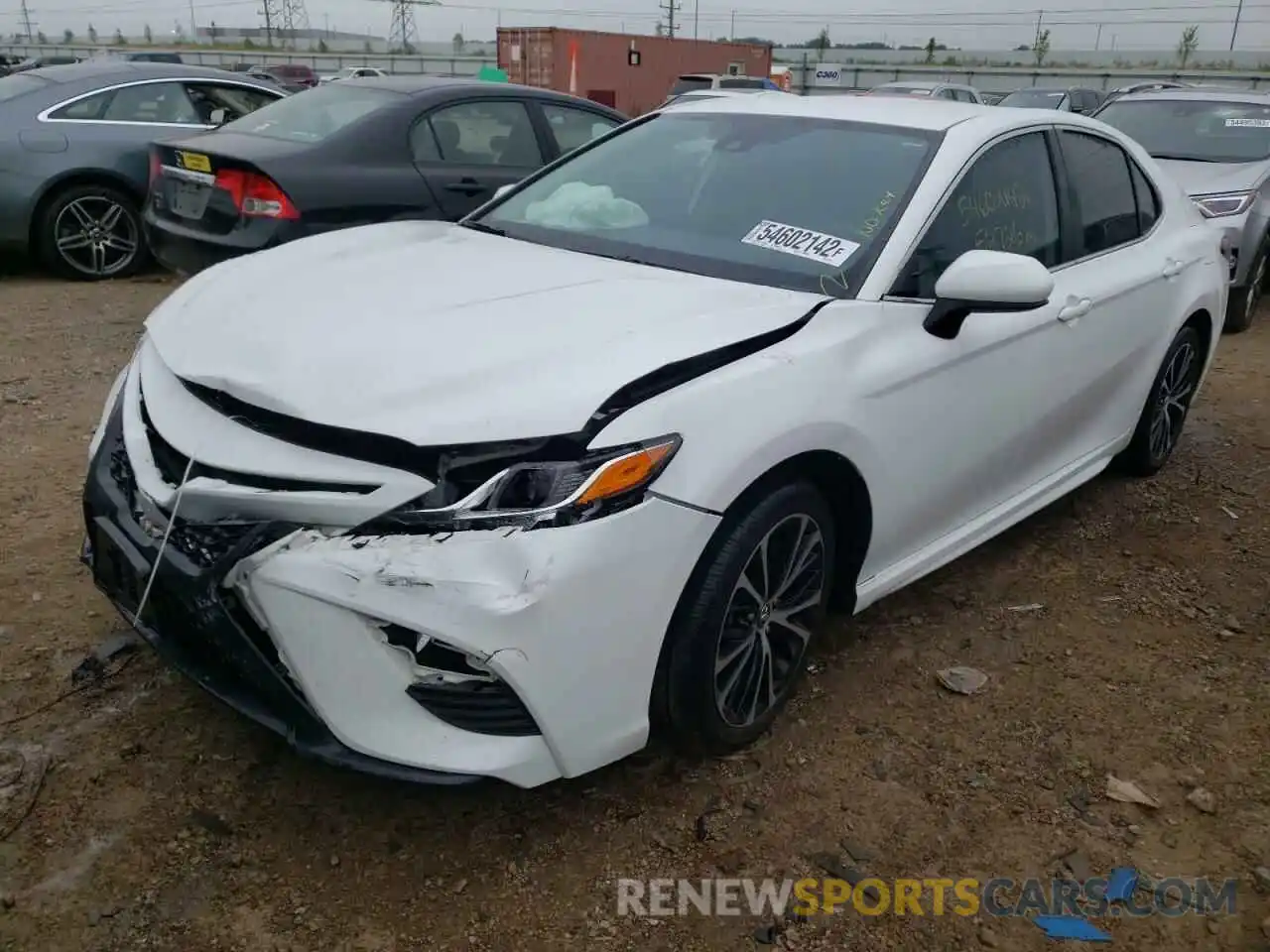 2 Photograph of a damaged car 4T1B11HK2KU701034 TOYOTA CAMRY 2019