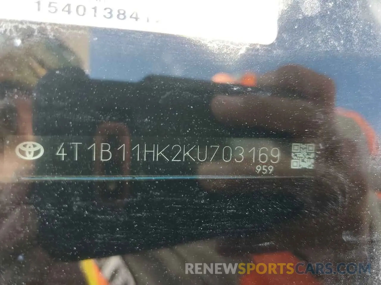 12 Photograph of a damaged car 4T1B11HK2KU703169 TOYOTA CAMRY 2019
