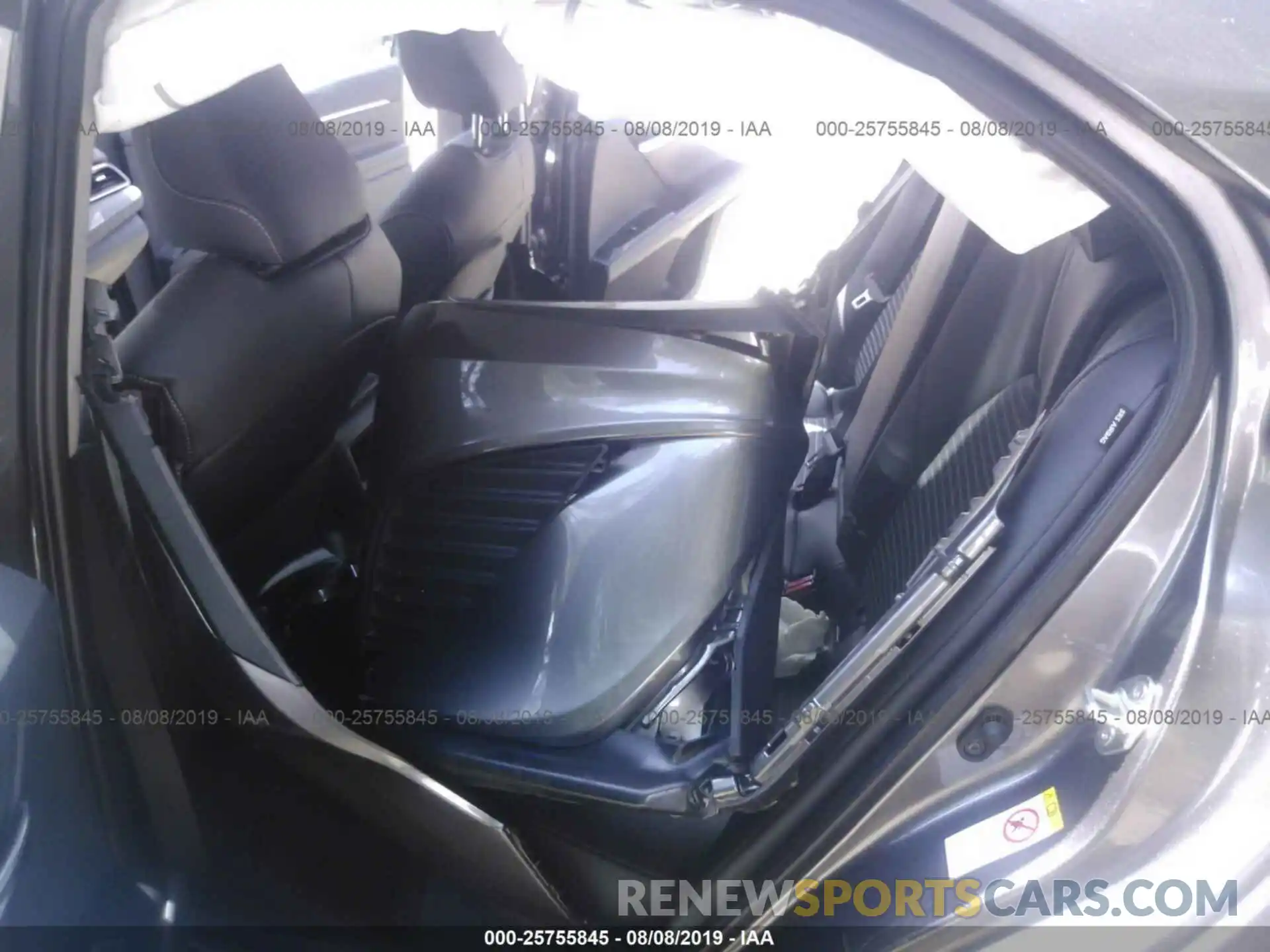 8 Photograph of a damaged car 4T1B11HK2KU709182 TOYOTA CAMRY 2019