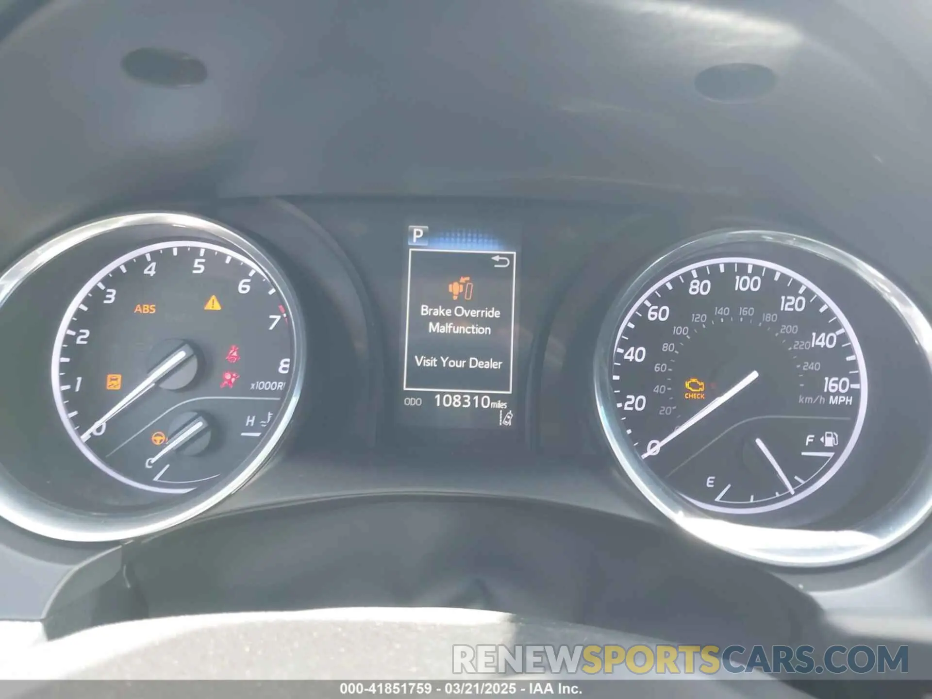 7 Photograph of a damaged car 4T1B11HK2KU710252 TOYOTA CAMRY 2019