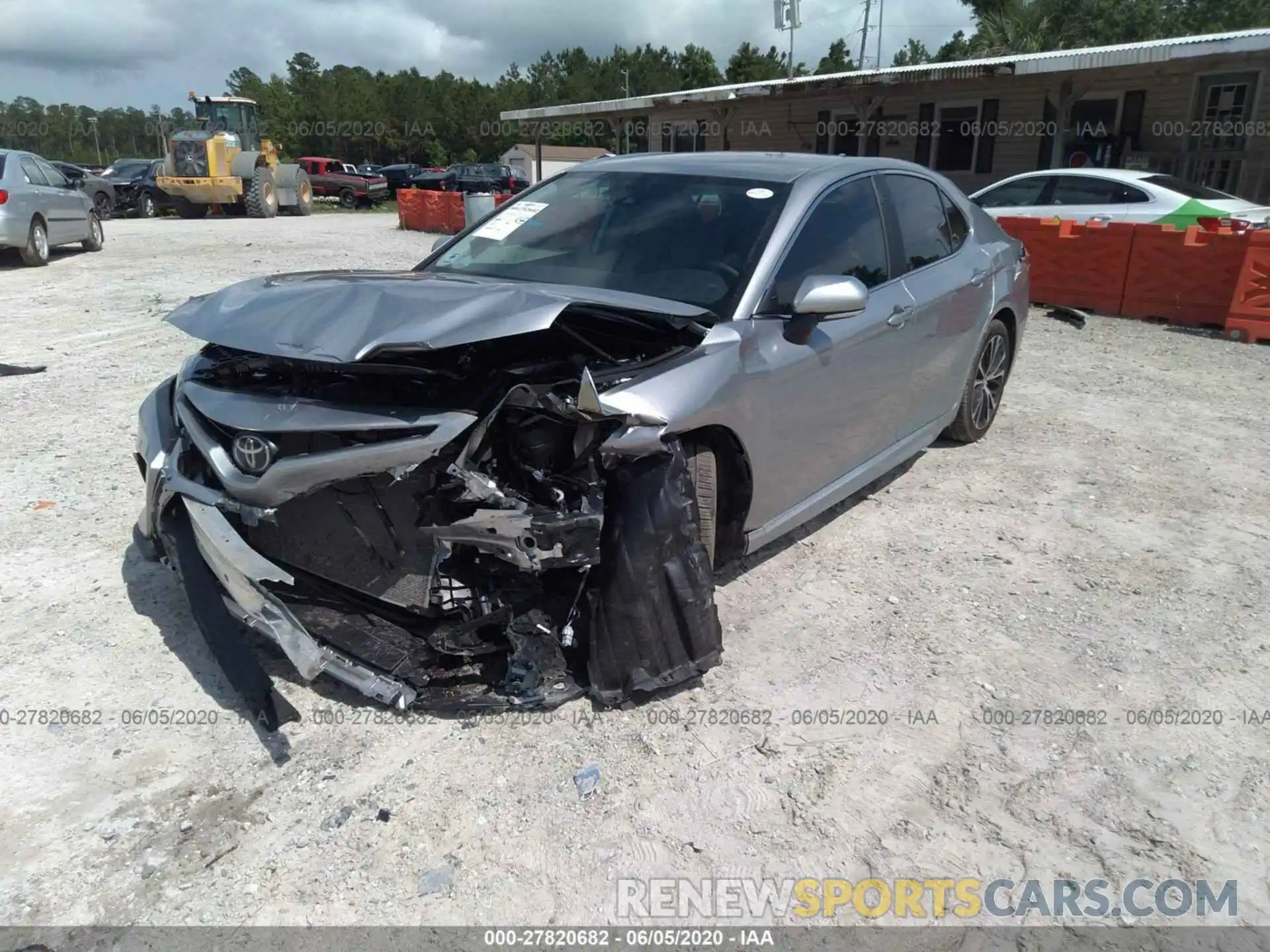 2 Photograph of a damaged car 4T1B11HK2KU711496 TOYOTA CAMRY 2019