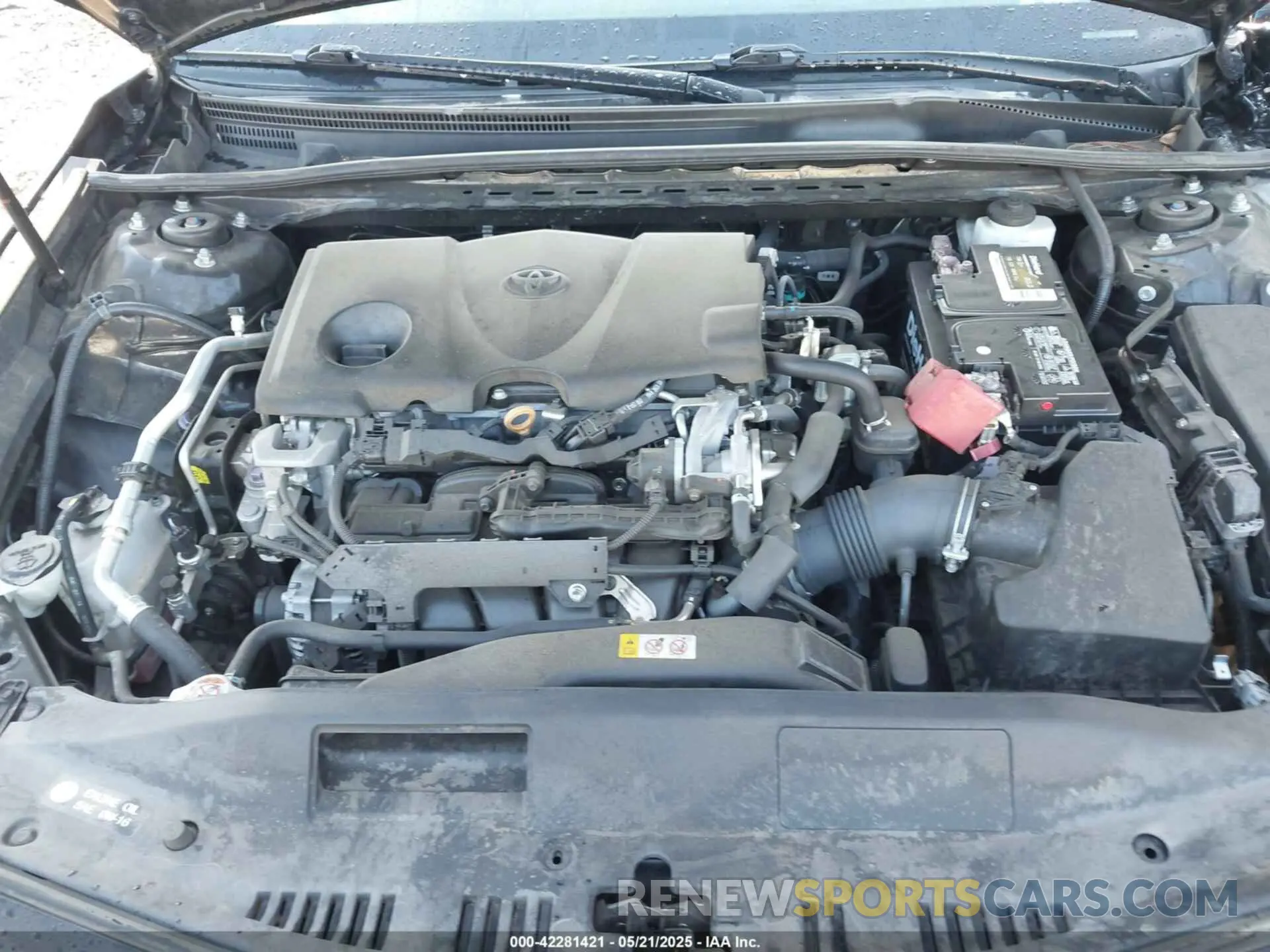 10 Photograph of a damaged car 4T1B11HK2KU711823 TOYOTA CAMRY 2019