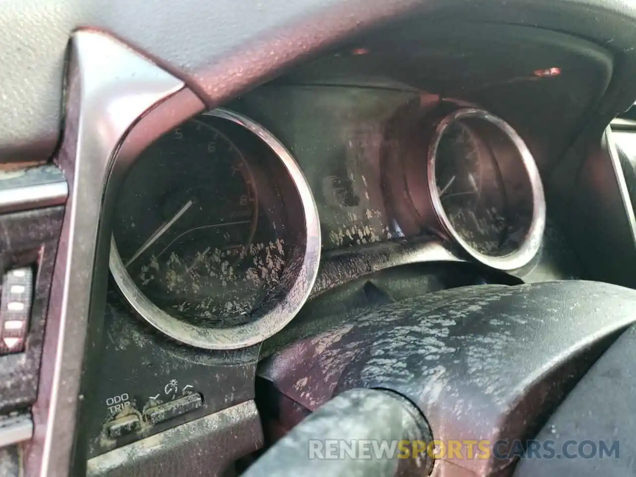 8 Photograph of a damaged car 4T1B11HK2KU713765 TOYOTA CAMRY 2019