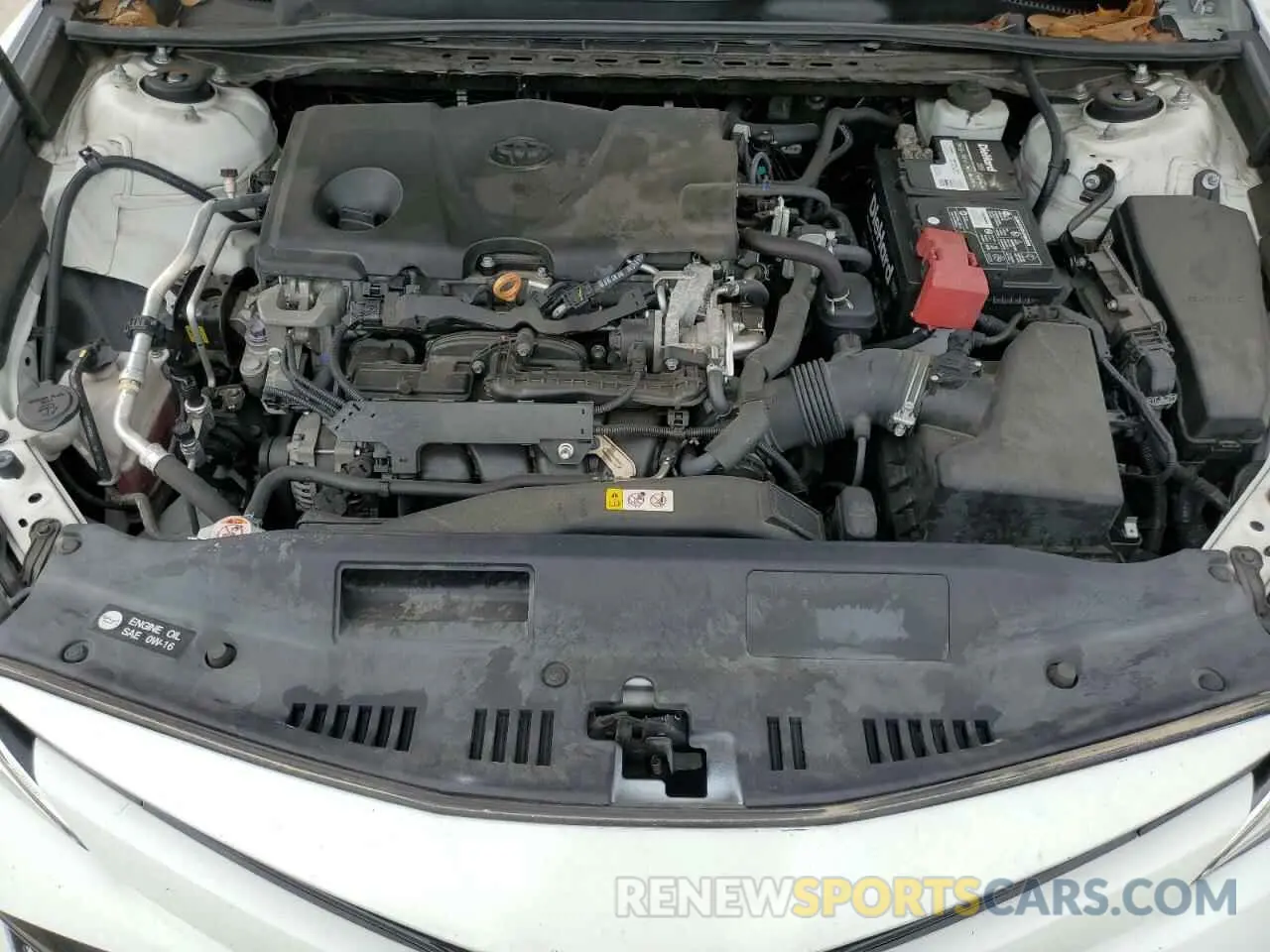 11 Photograph of a damaged car 4T1B11HK2KU719470 TOYOTA CAMRY 2019