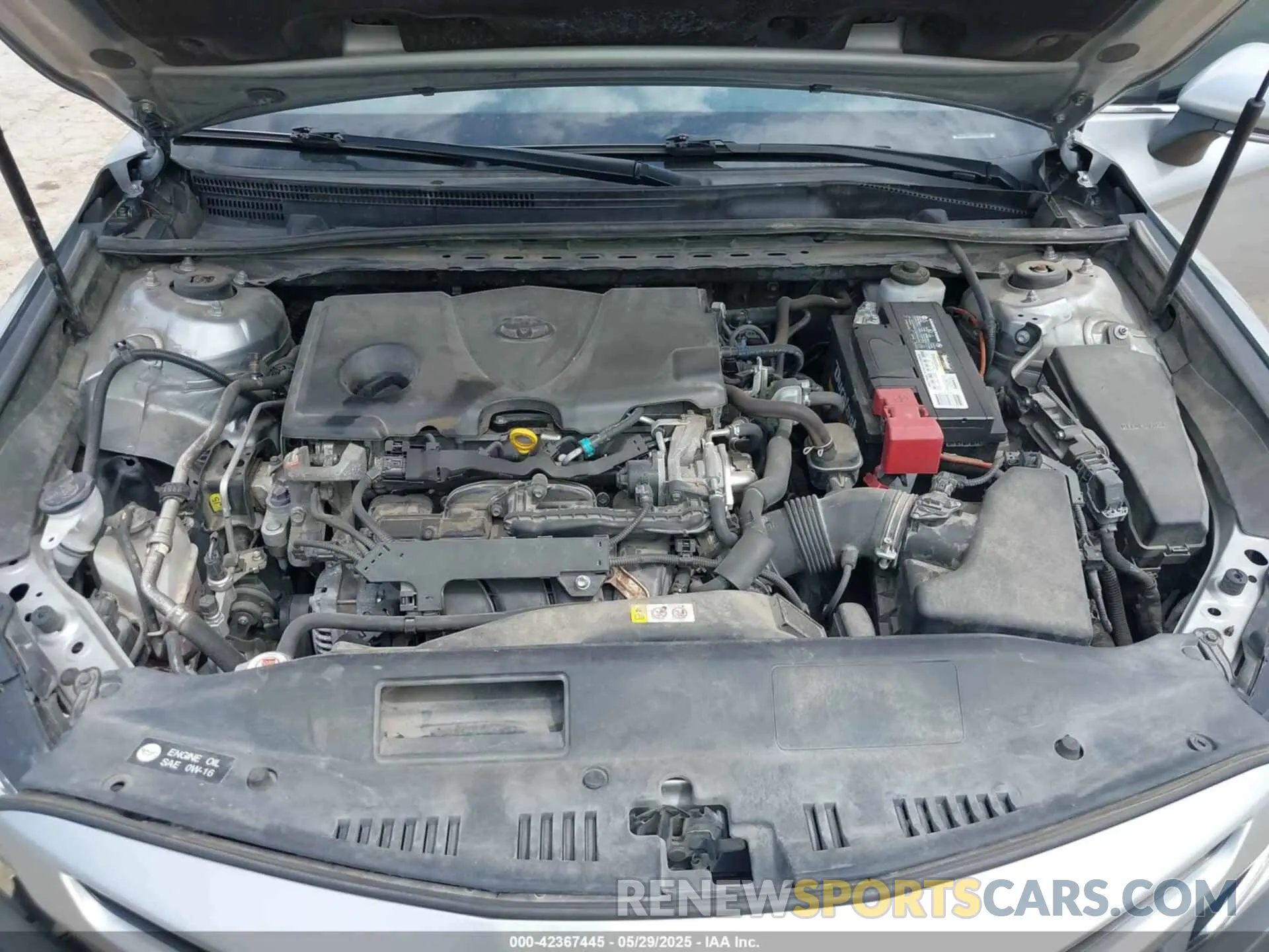 10 Photograph of a damaged car 4T1B11HK2KU723731 TOYOTA CAMRY 2019