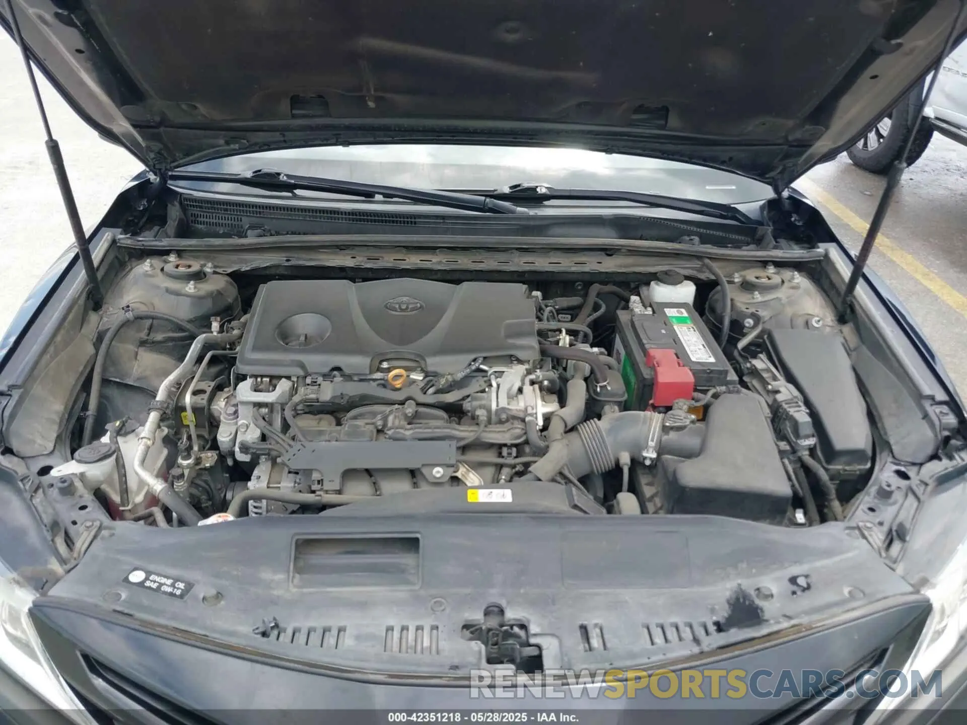 10 Photograph of a damaged car 4T1B11HK2KU723986 TOYOTA CAMRY 2019