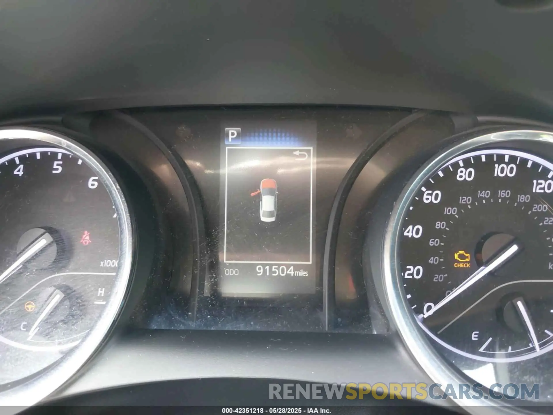 7 Photograph of a damaged car 4T1B11HK2KU723986 TOYOTA CAMRY 2019