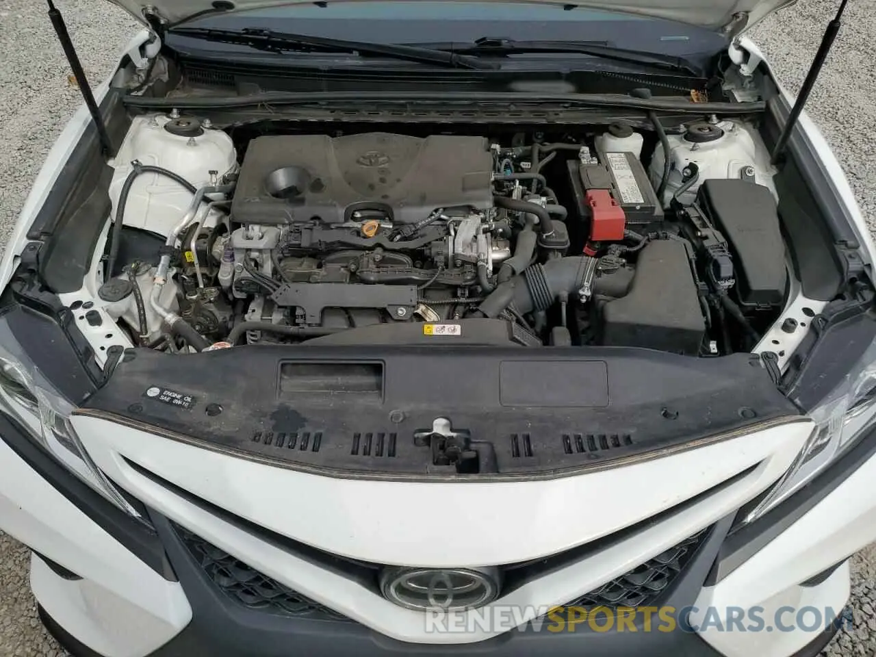 11 Photograph of a damaged car 4T1B11HK2KU724006 TOYOTA CAMRY 2019