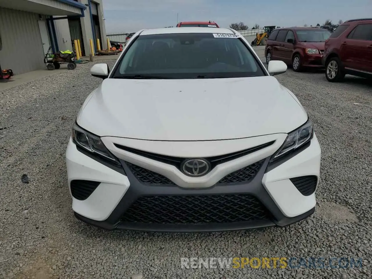 5 Photograph of a damaged car 4T1B11HK2KU724006 TOYOTA CAMRY 2019