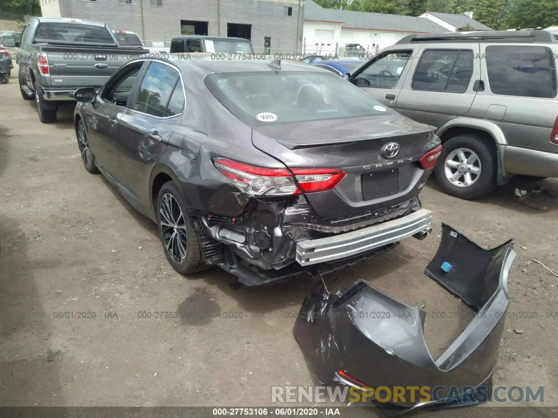 3 Photograph of a damaged car 4T1B11HK2KU739637 TOYOTA CAMRY 2019