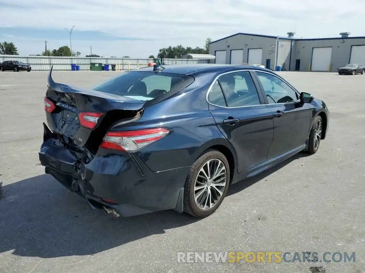 4 Photograph of a damaged car 4T1B11HK2KU742327 TOYOTA CAMRY 2019