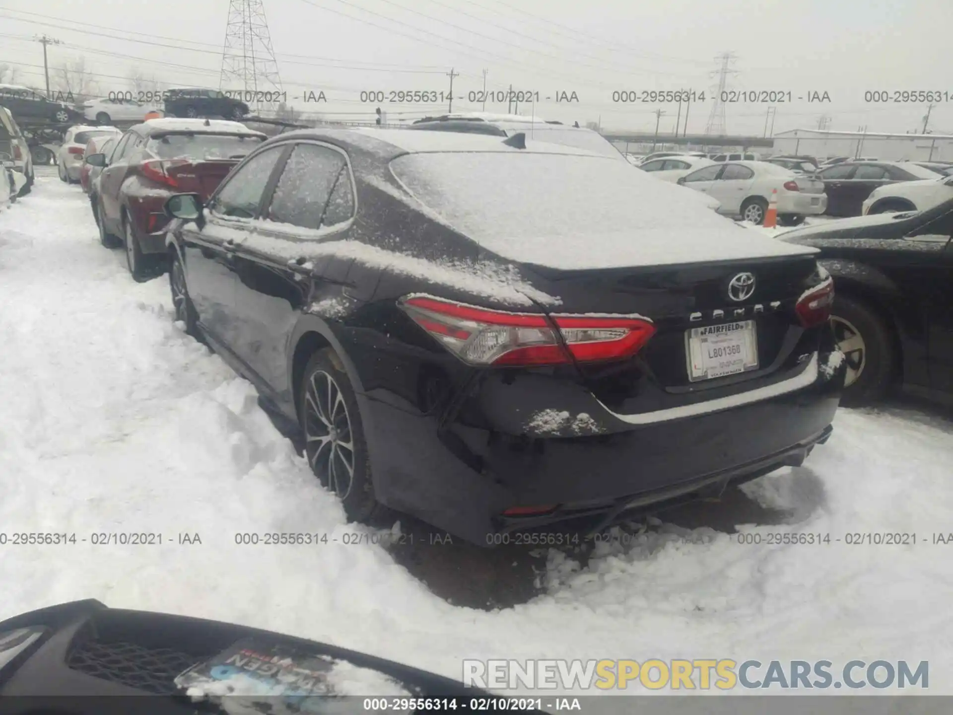 3 Photograph of a damaged car 4T1B11HK2KU743252 TOYOTA CAMRY 2019