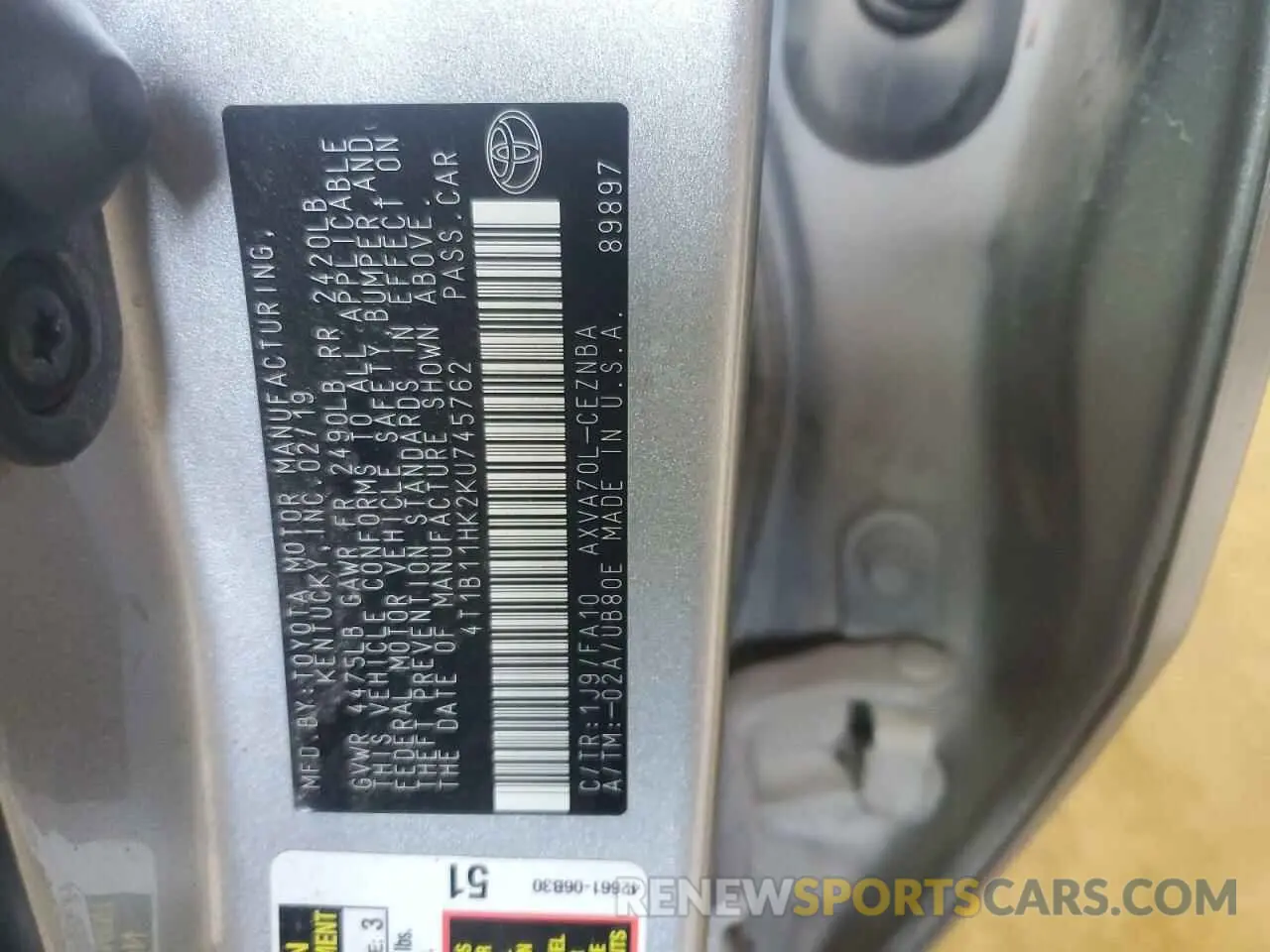 12 Photograph of a damaged car 4T1B11HK2KU745762 TOYOTA CAMRY 2019