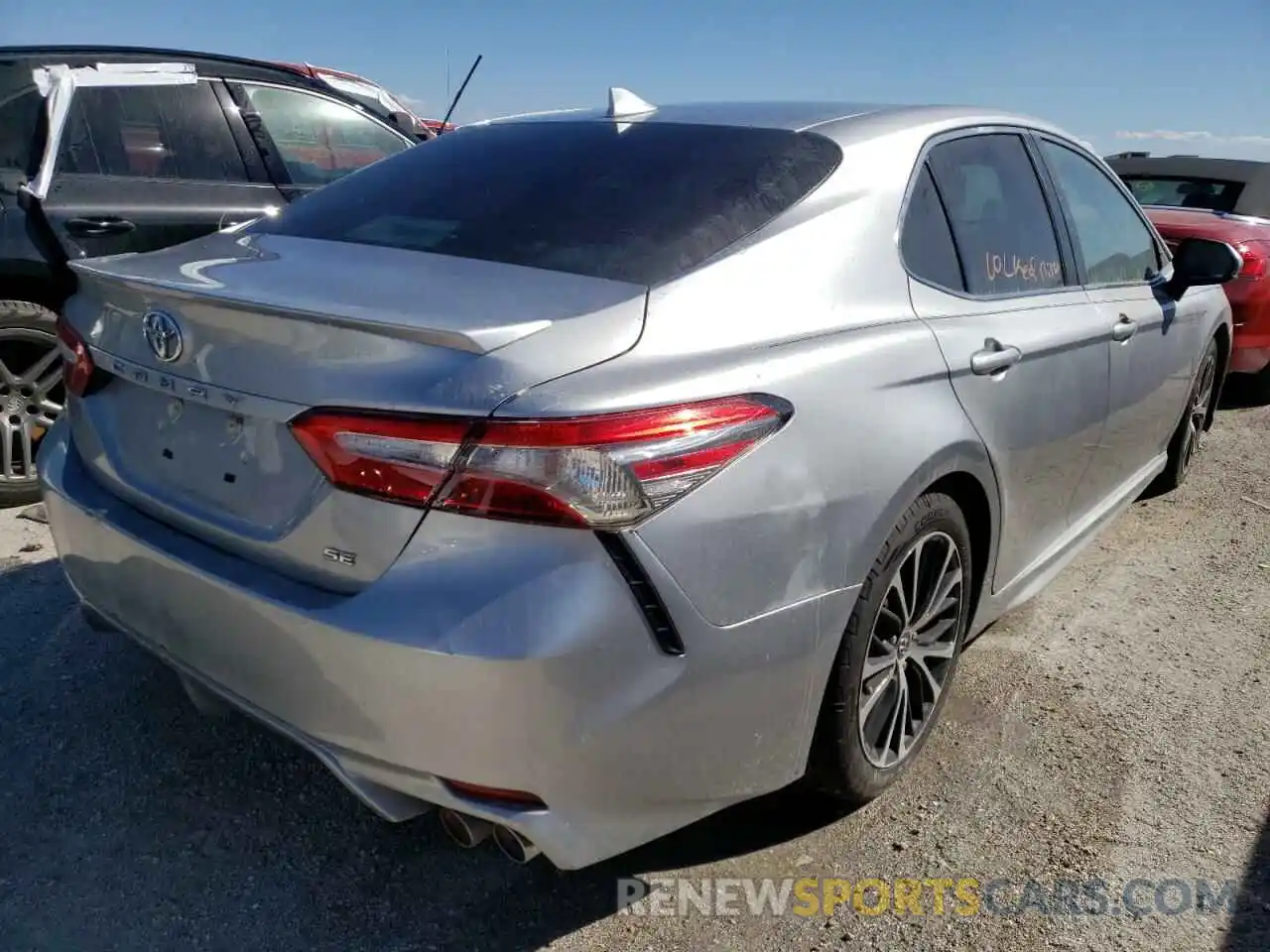 4 Photograph of a damaged car 4T1B11HK2KU751934 TOYOTA CAMRY 2019