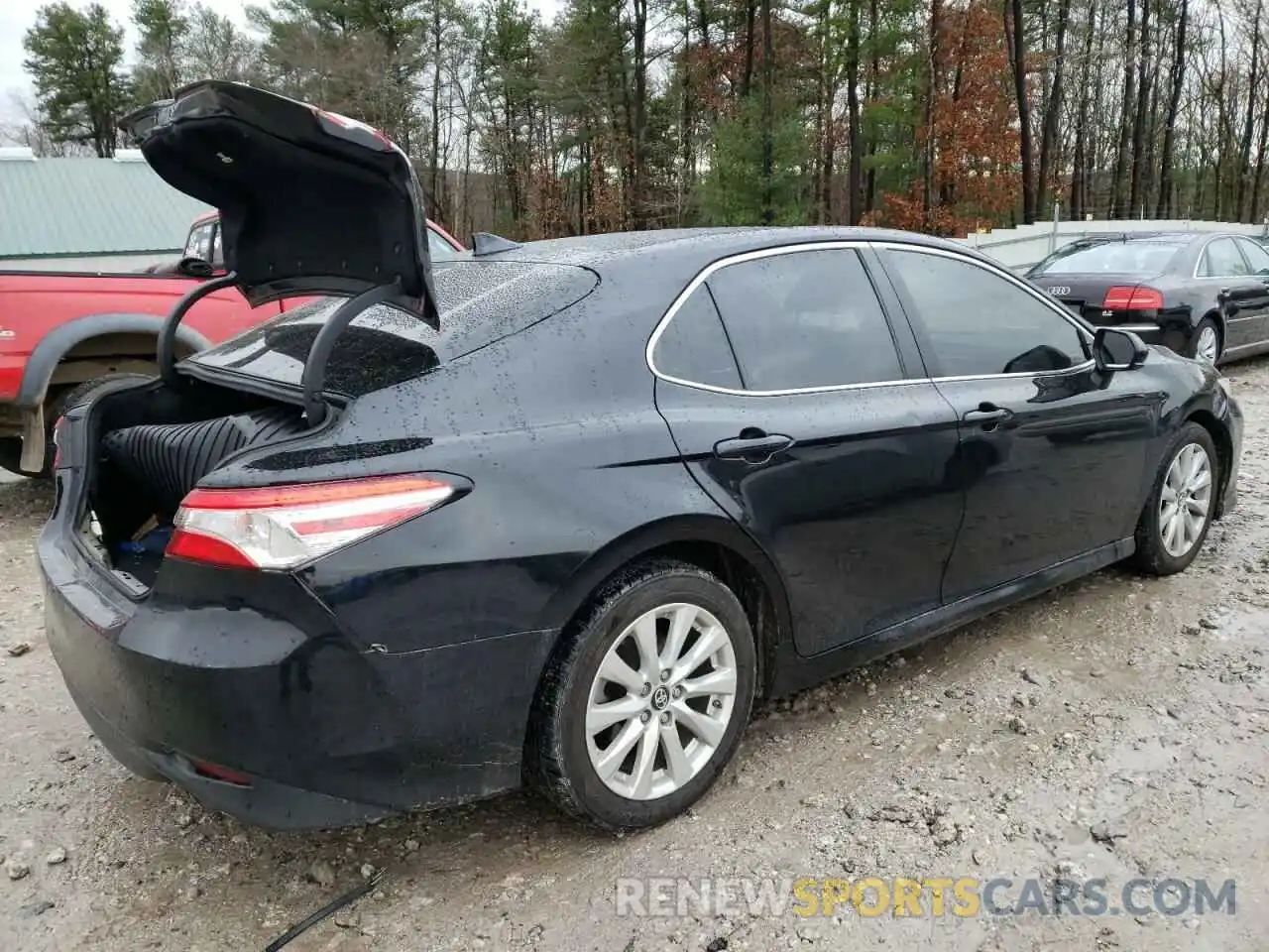 3 Photograph of a damaged car 4T1B11HK2KU756700 TOYOTA CAMRY 2019