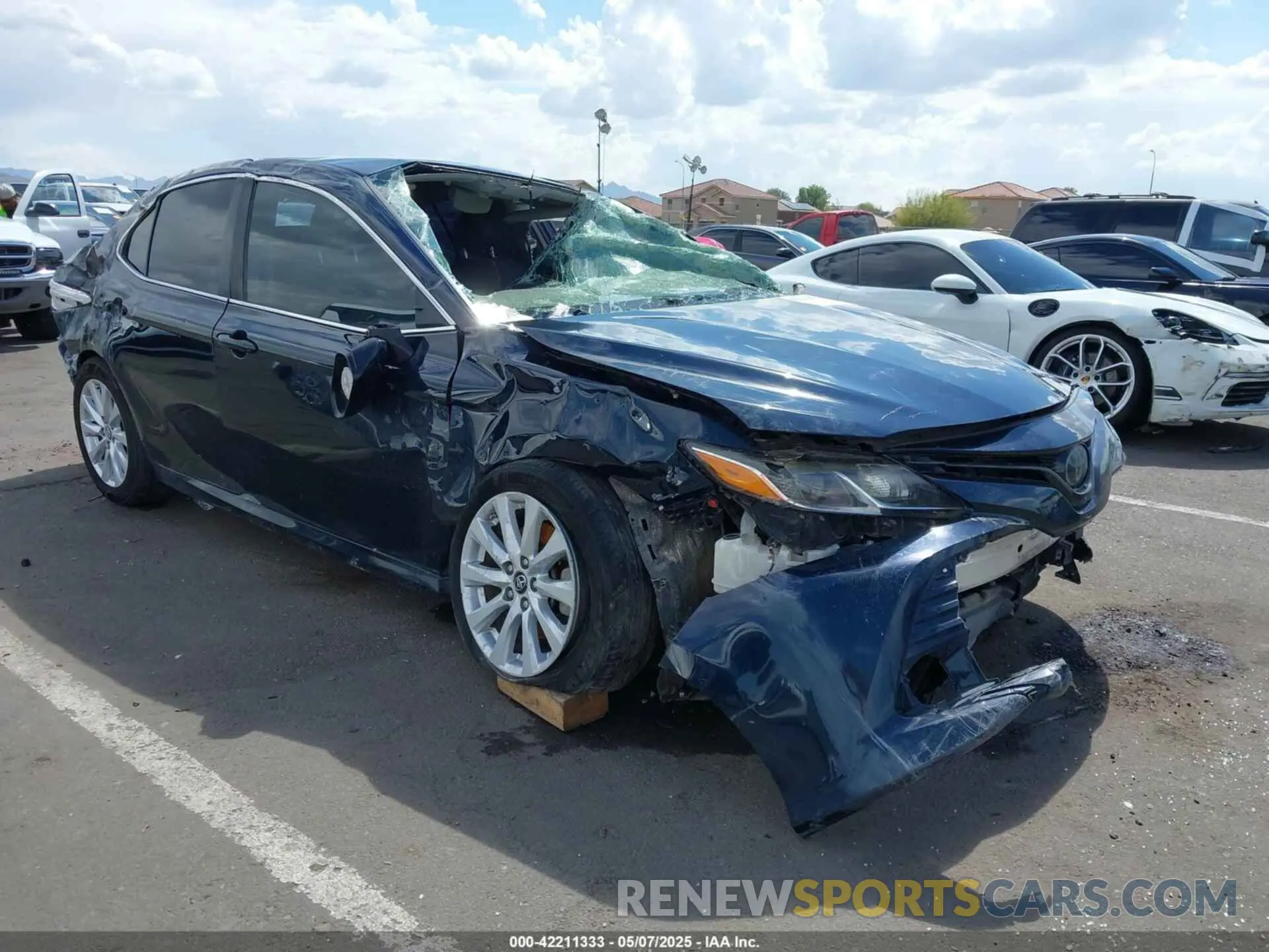 1 Photograph of a damaged car 4T1B11HK2KU757247 TOYOTA CAMRY 2019