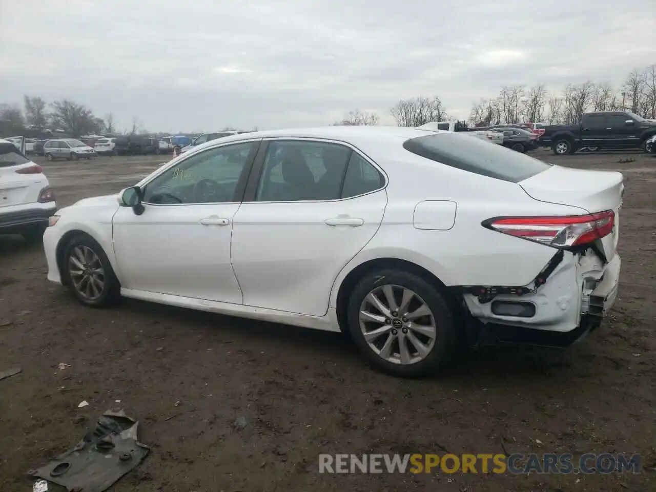 2 Photograph of a damaged car 4T1B11HK2KU758804 TOYOTA CAMRY 2019