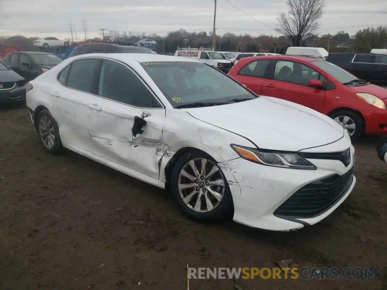 4 Photograph of a damaged car 4T1B11HK2KU758804 TOYOTA CAMRY 2019