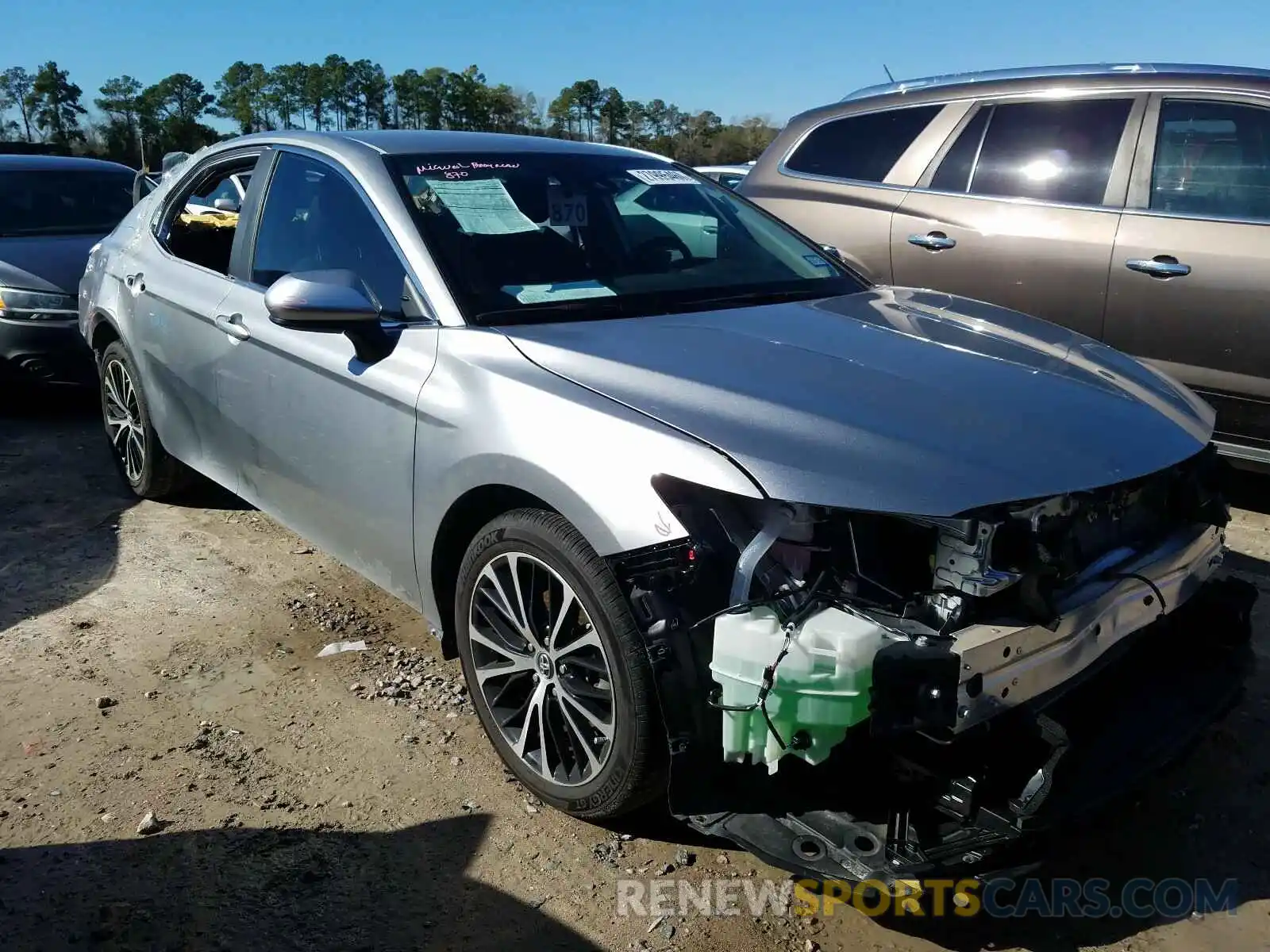 1 Photograph of a damaged car 4T1B11HK2KU759905 TOYOTA CAMRY 2019