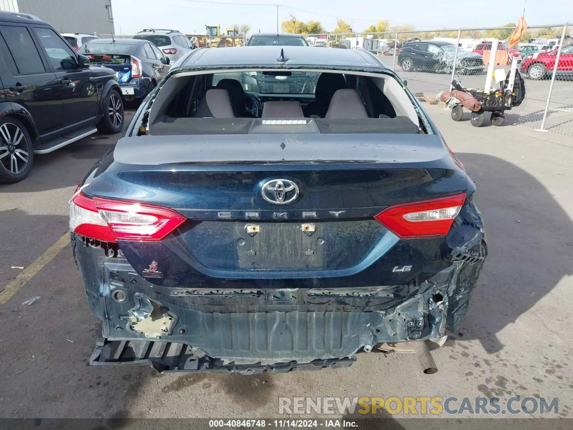 16 Photograph of a damaged car 4T1B11HK2KU760181 TOYOTA CAMRY 2019