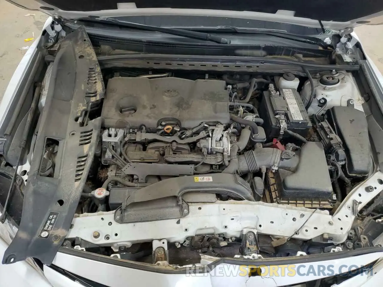 11 Photograph of a damaged car 4T1B11HK2KU761413 TOYOTA CAMRY 2019