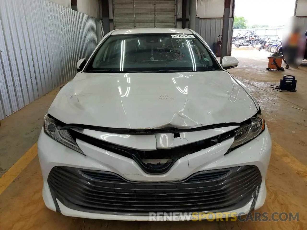 5 Photograph of a damaged car 4T1B11HK2KU761413 TOYOTA CAMRY 2019