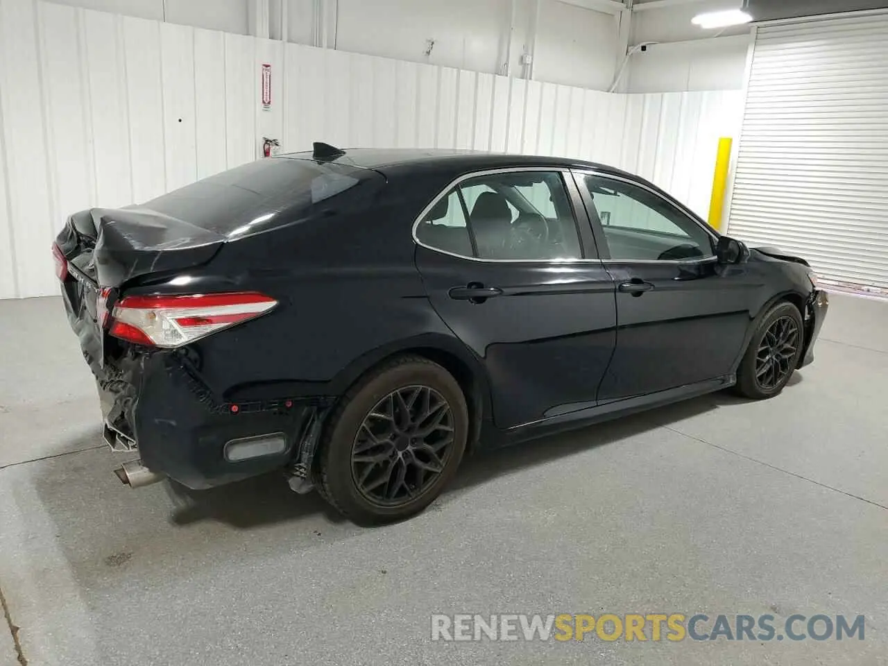 3 Photograph of a damaged car 4T1B11HK2KU763923 TOYOTA CAMRY 2019