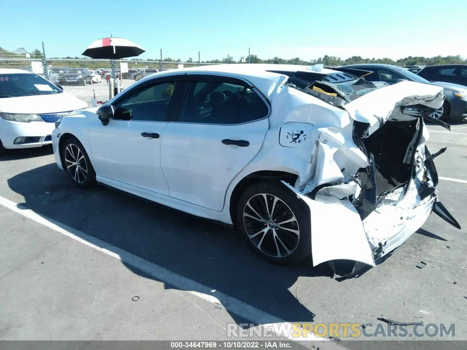 3 Photograph of a damaged car 4T1B11HK2KU764635 TOYOTA CAMRY 2019