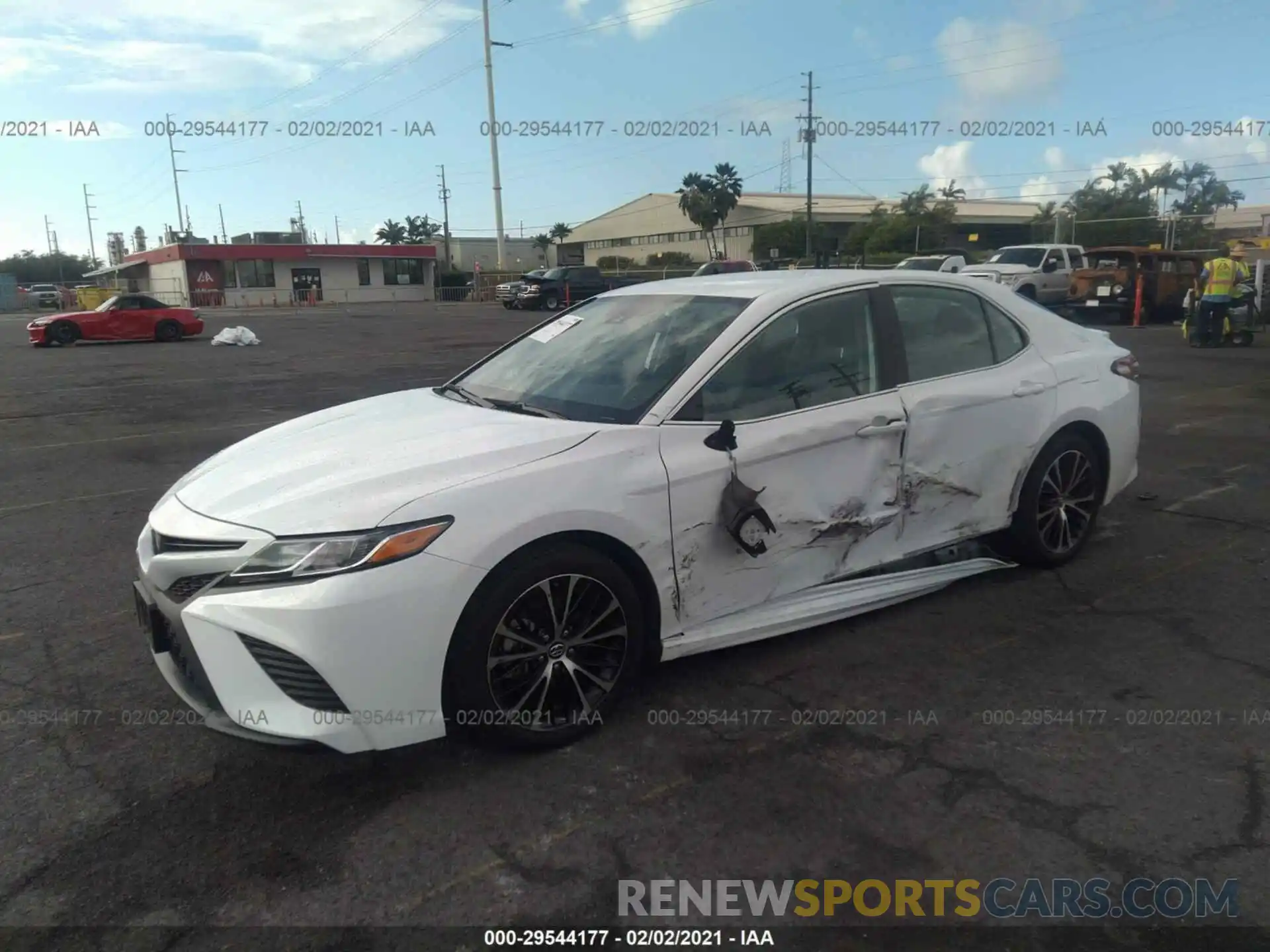 2 Photograph of a damaged car 4T1B11HK2KU766367 TOYOTA CAMRY 2019