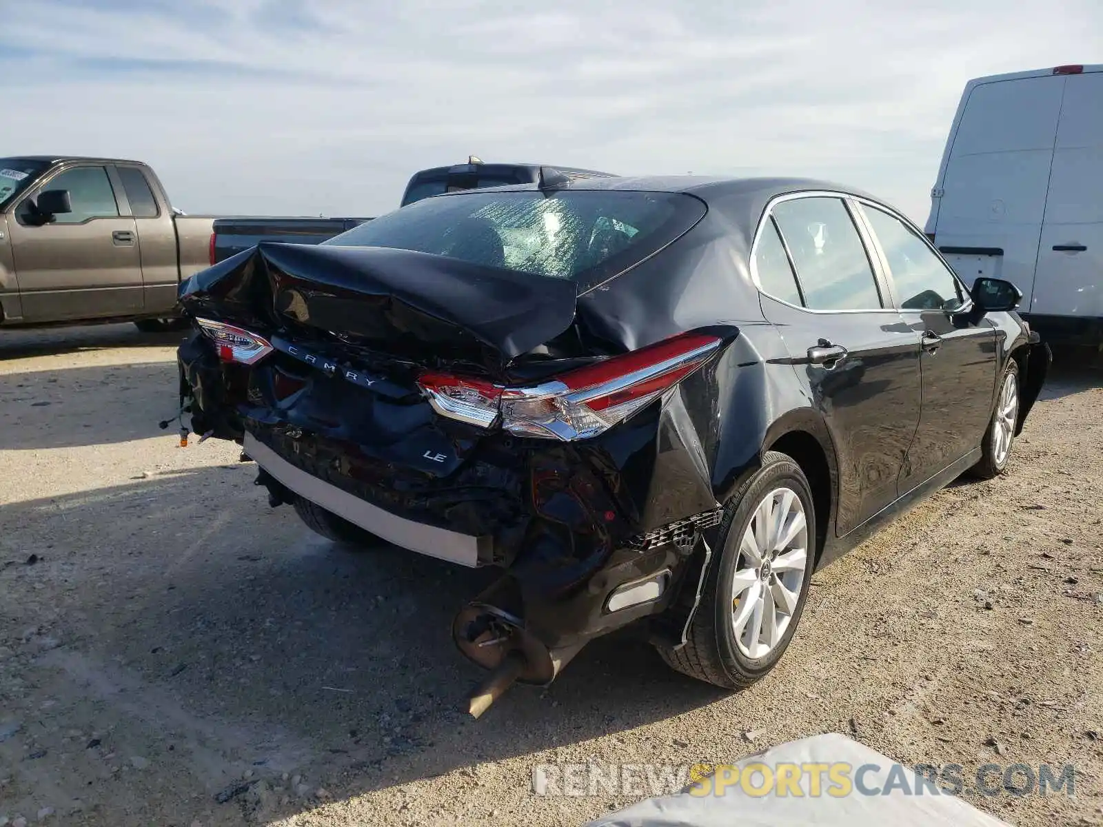 4 Photograph of a damaged car 4T1B11HK2KU766465 TOYOTA CAMRY 2019