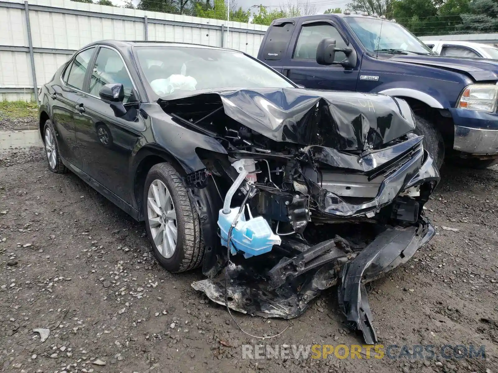 1 Photograph of a damaged car 4T1B11HK2KU767518 TOYOTA CAMRY 2019