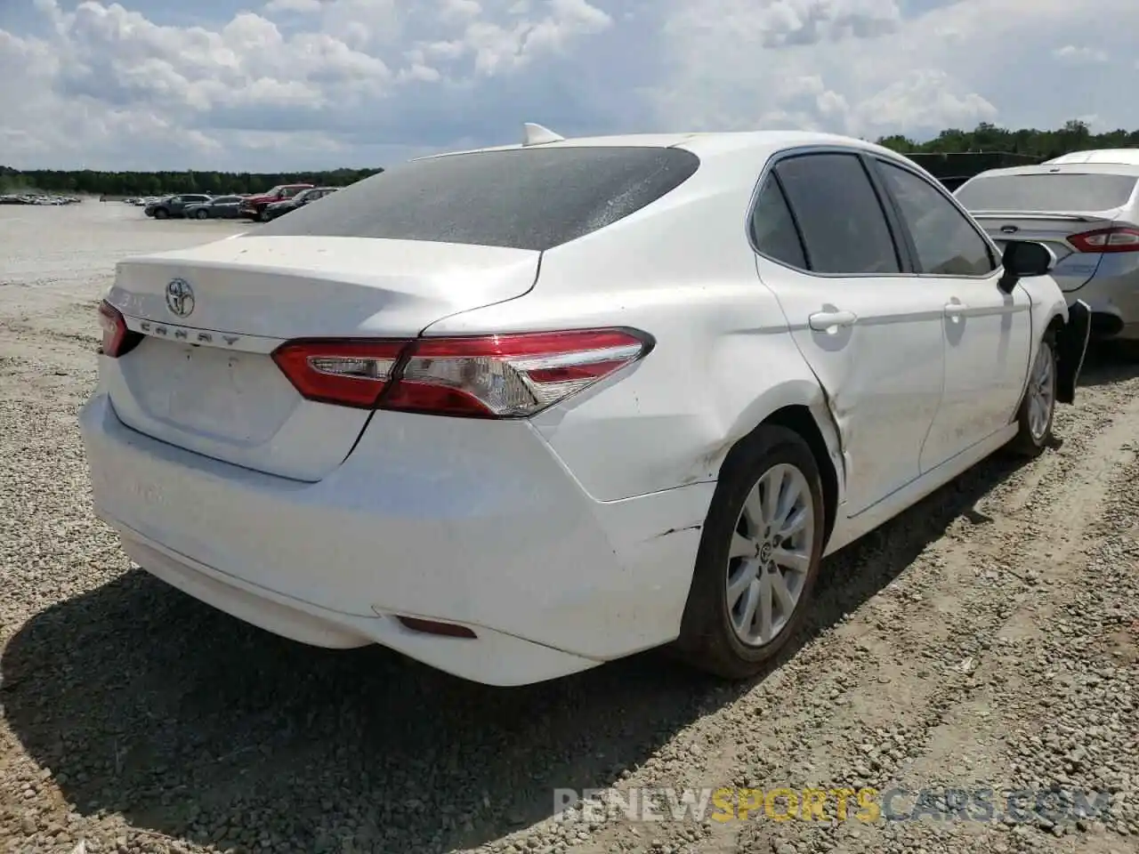 4 Photograph of a damaged car 4T1B11HK2KU768099 TOYOTA CAMRY 2019