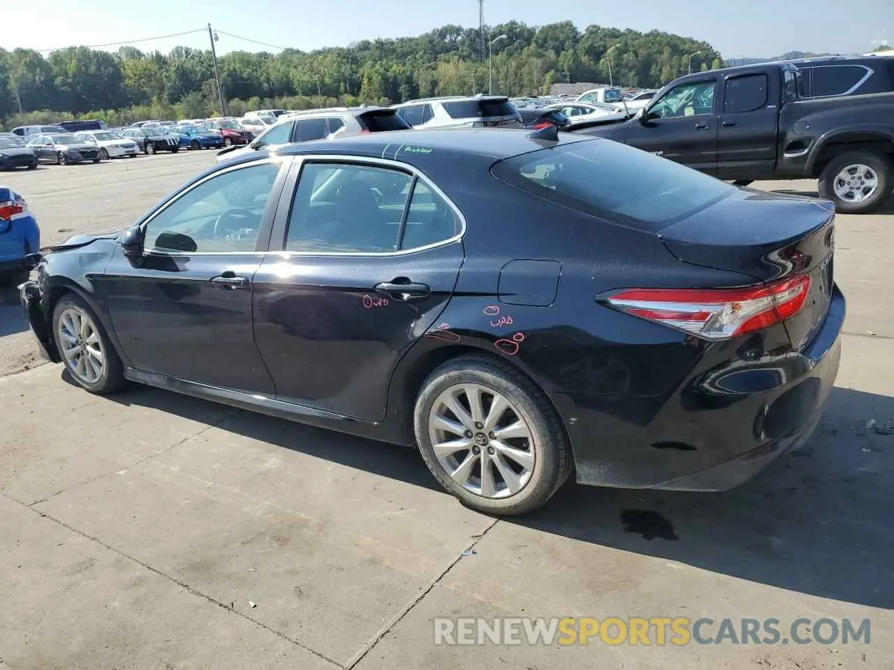 2 Photograph of a damaged car 4T1B11HK2KU768751 TOYOTA CAMRY 2019