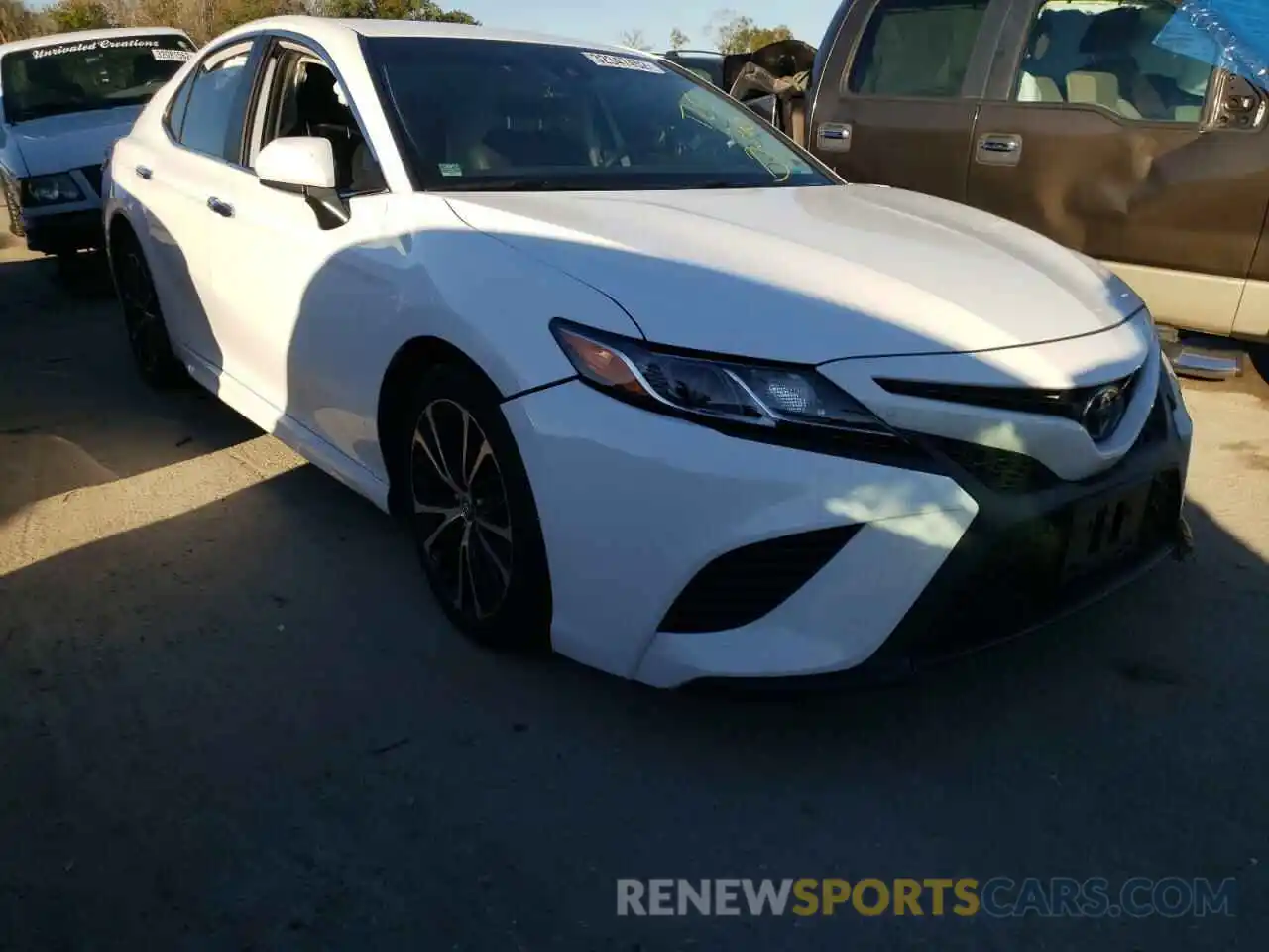 1 Photograph of a damaged car 4T1B11HK2KU768989 TOYOTA CAMRY 2019