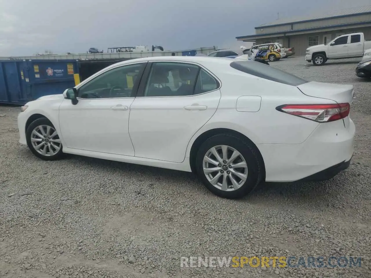 2 Photograph of a damaged car 4T1B11HK2KU769172 TOYOTA CAMRY 2019