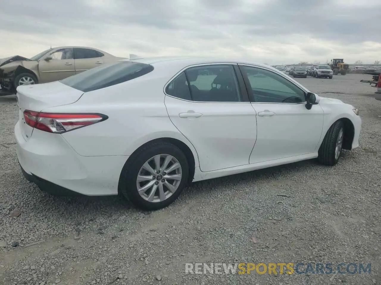 3 Photograph of a damaged car 4T1B11HK2KU769172 TOYOTA CAMRY 2019