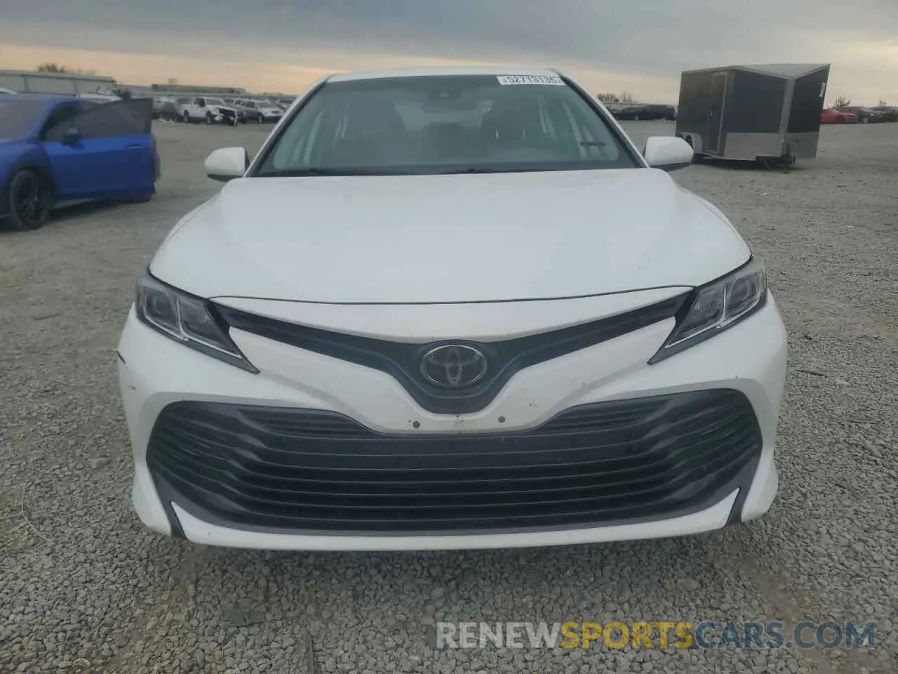5 Photograph of a damaged car 4T1B11HK2KU769172 TOYOTA CAMRY 2019