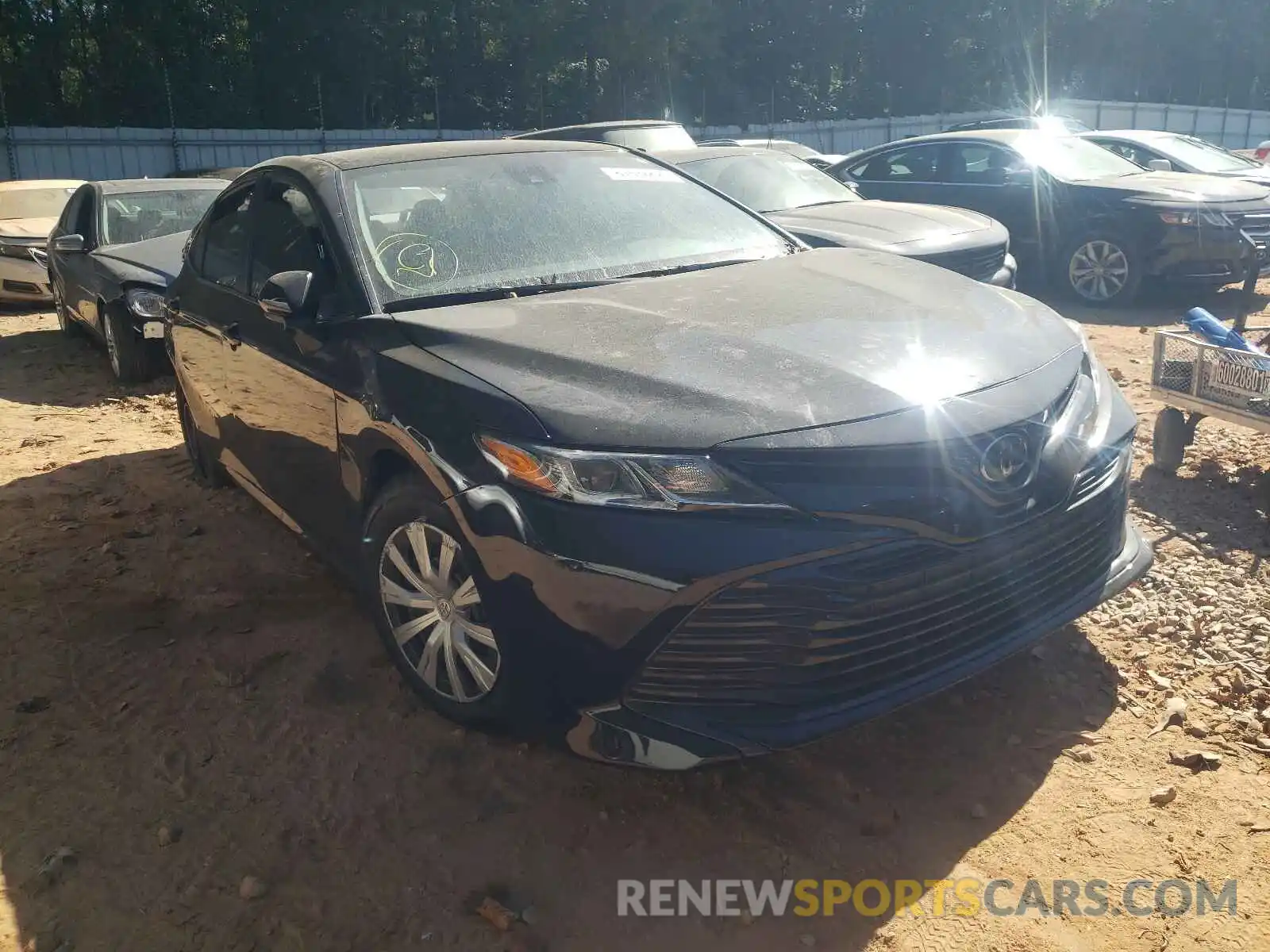 1 Photograph of a damaged car 4T1B11HK2KU770807 TOYOTA CAMRY 2019