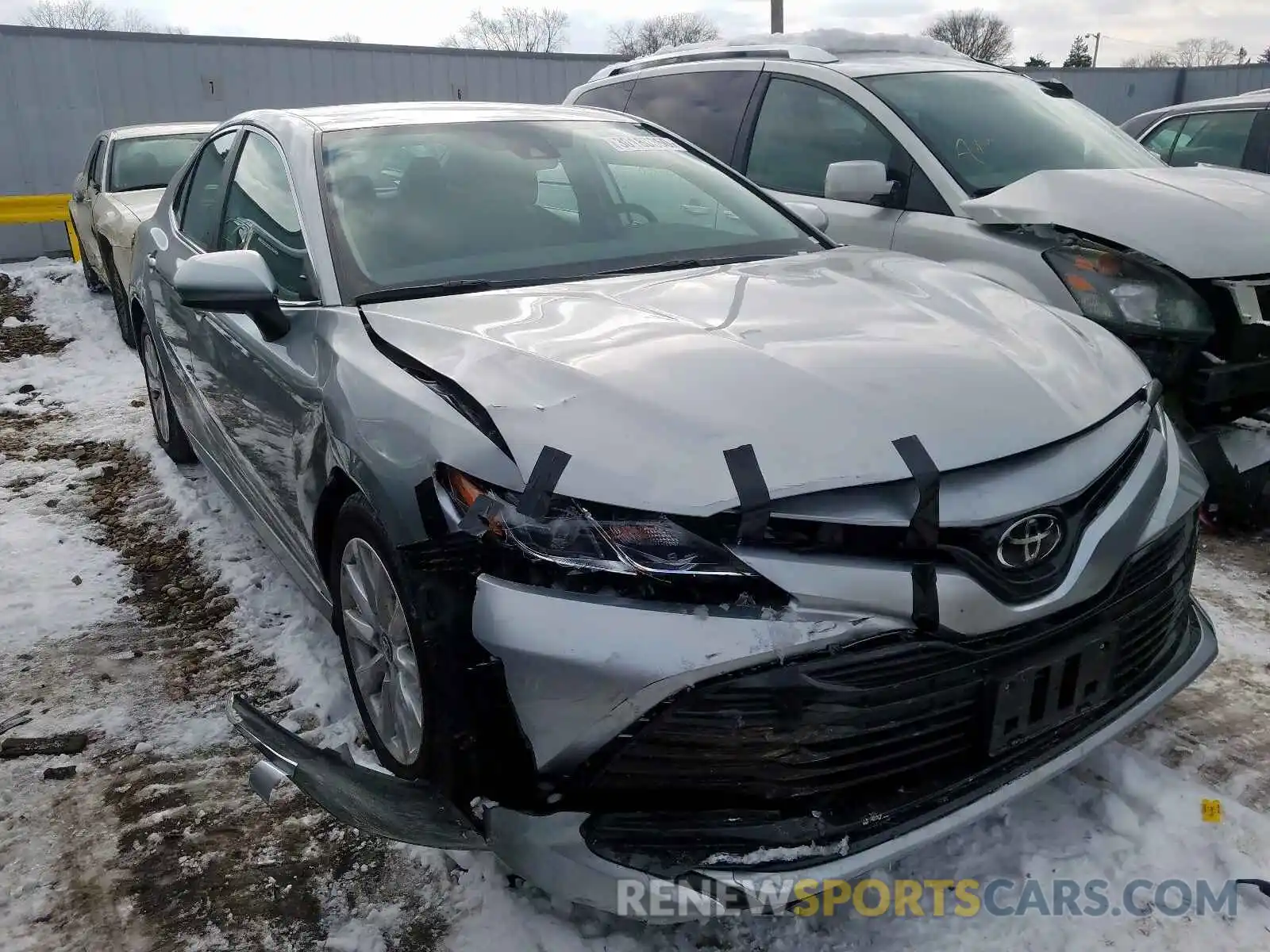 1 Photograph of a damaged car 4T1B11HK2KU770810 TOYOTA CAMRY 2019