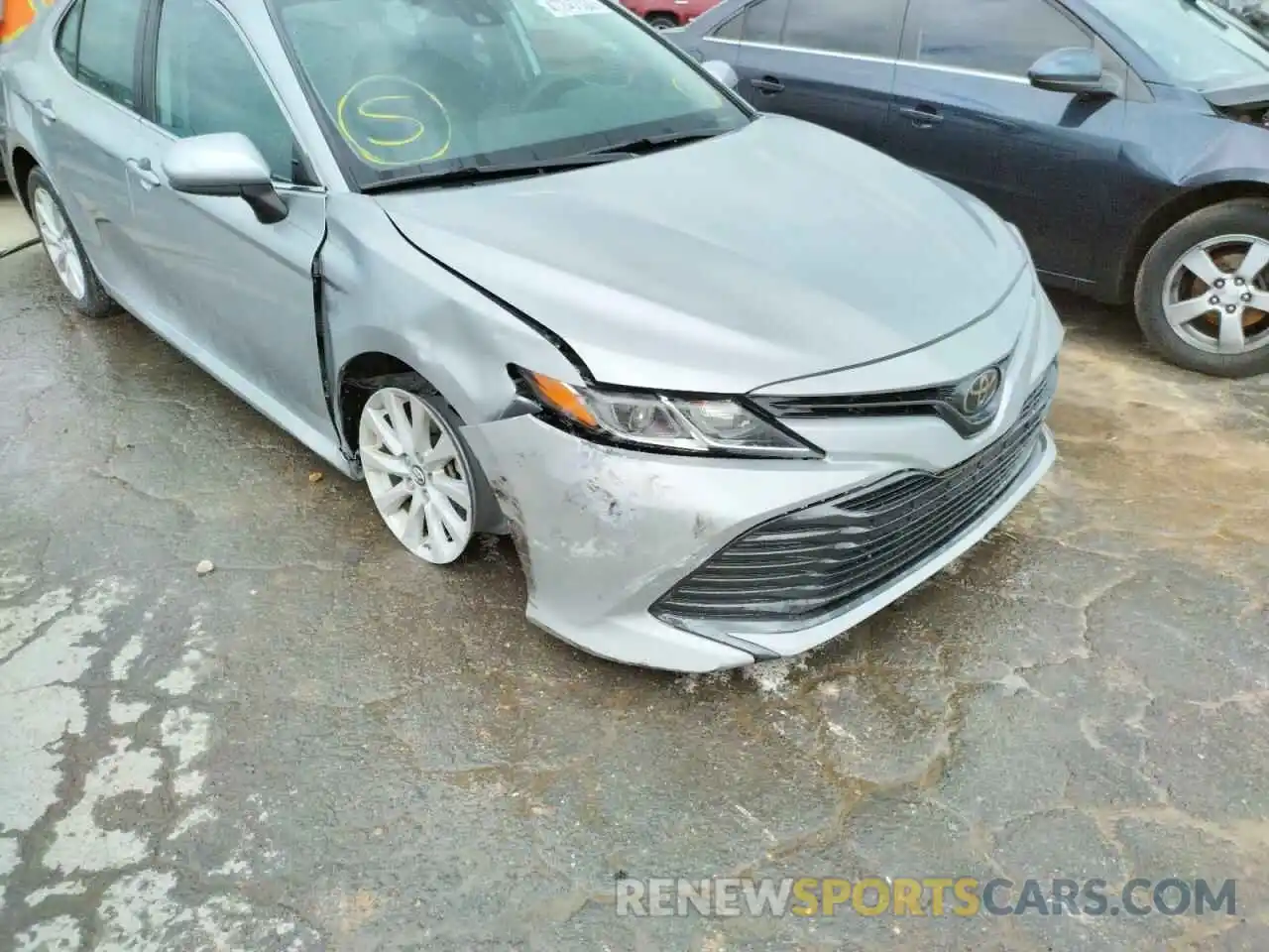 9 Photograph of a damaged car 4T1B11HK2KU771696 TOYOTA CAMRY 2019