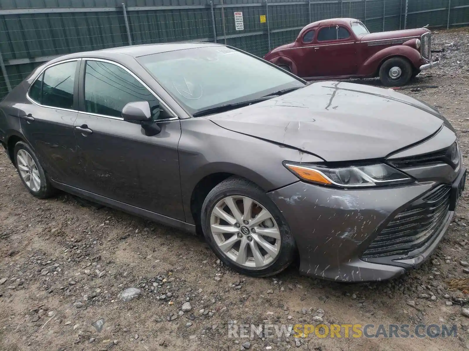 9 Photograph of a damaged car 4T1B11HK2KU776011 TOYOTA CAMRY 2019