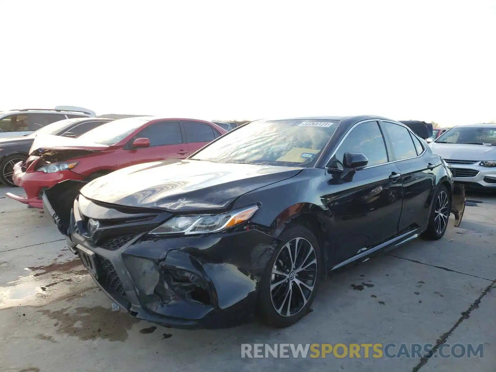 2 Photograph of a damaged car 4T1B11HK2KU776610 TOYOTA CAMRY 2019